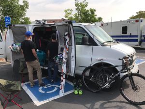 adventure-van-skis