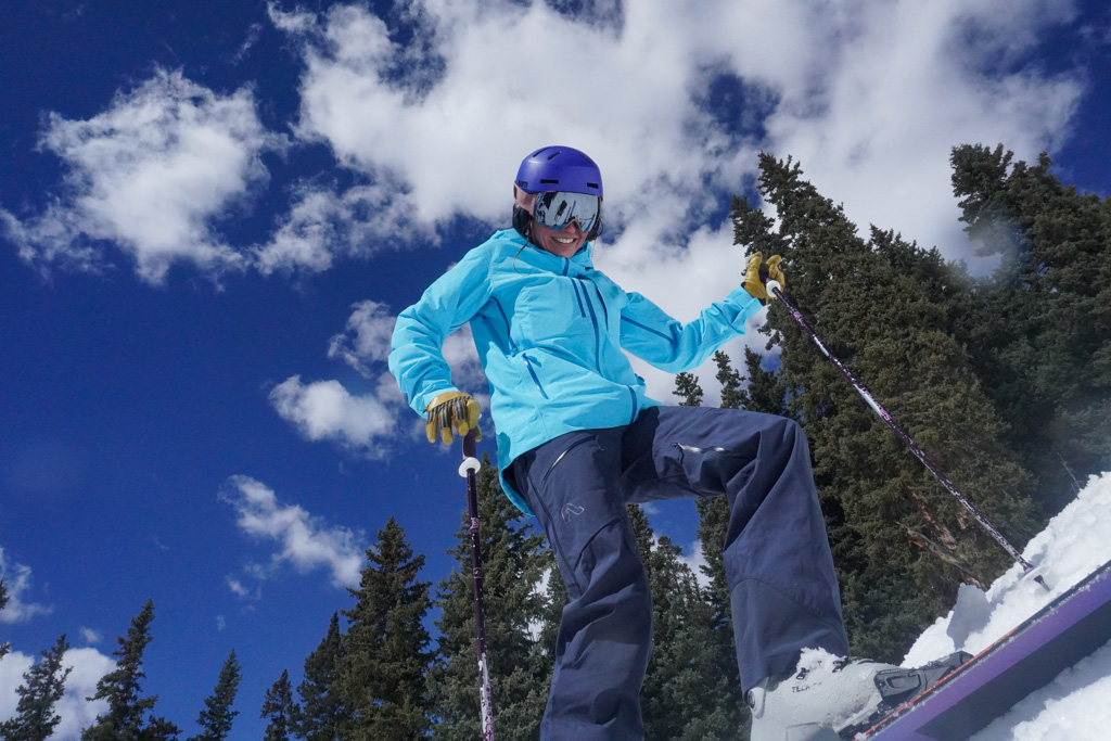 Best Women's Ski Pants And Bibs Of 2023, Per Skiers And Reviews