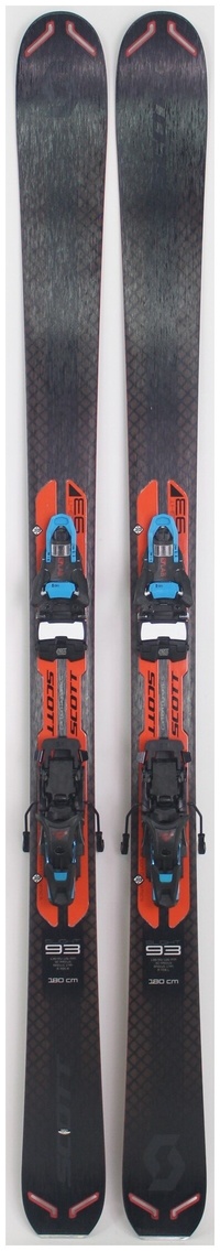 Skis Scott Slight 93 D'occasion - Bon état - Modèle Polyvalent
