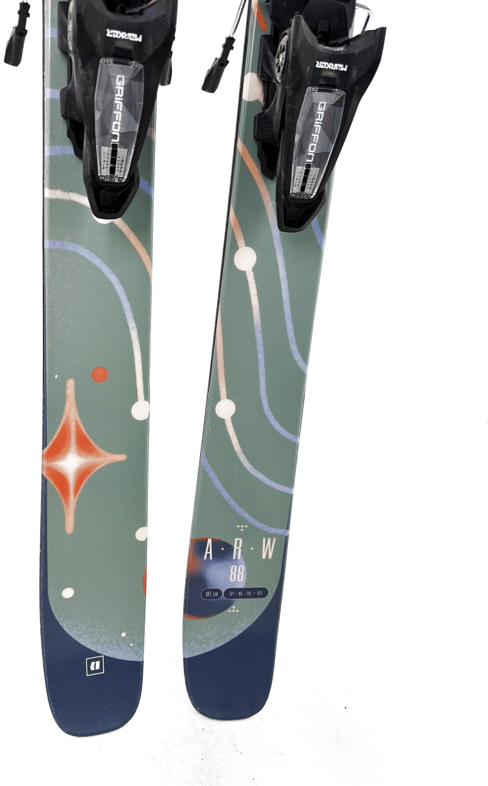 2025 Armada ARW 88 Skis Tail