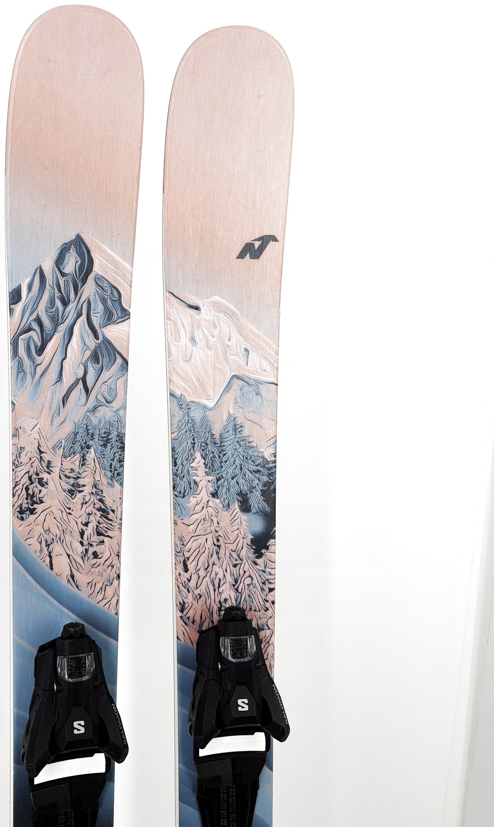 2025 Nordica Santa Ana 97 Skis Tip