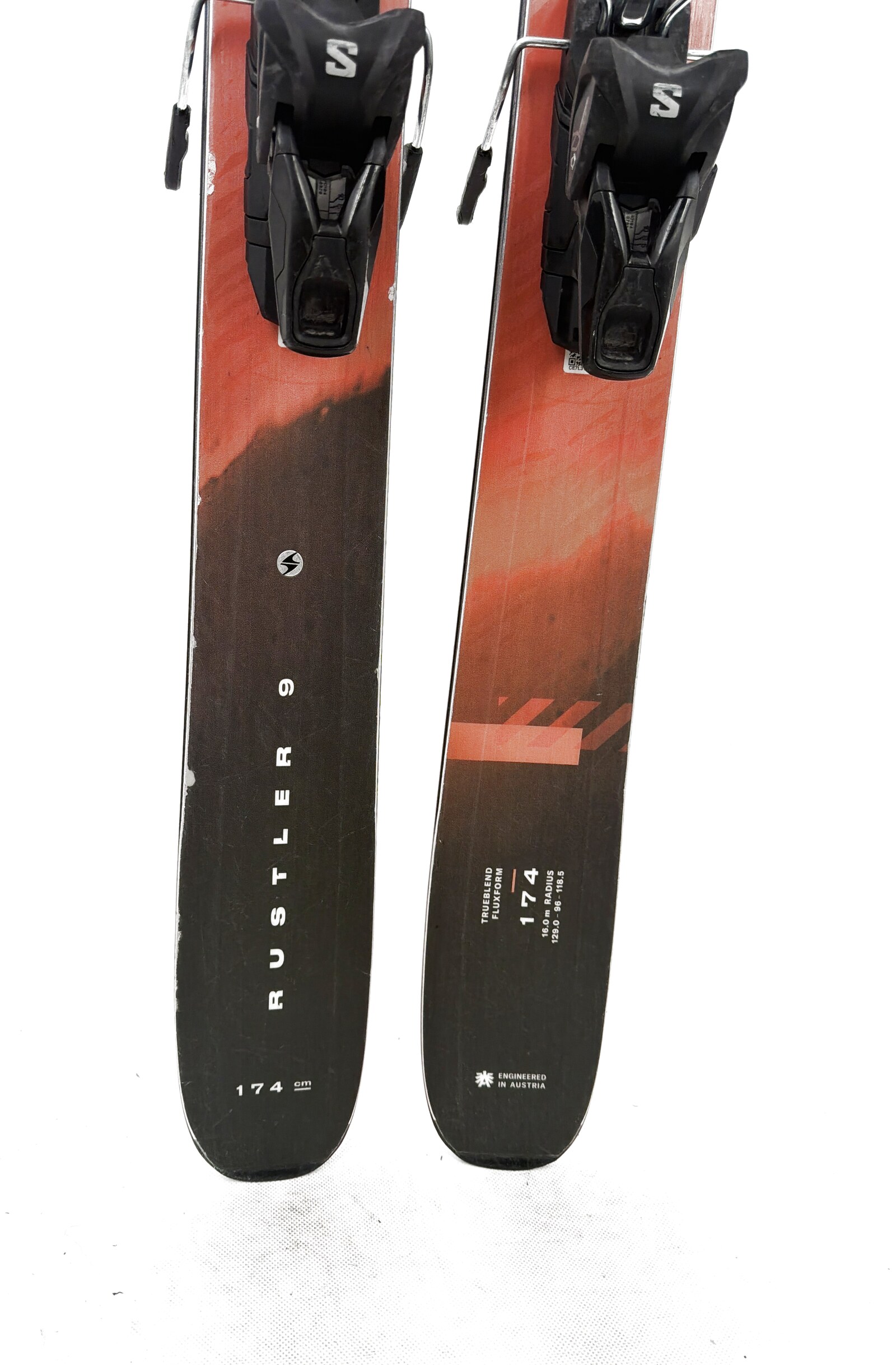 2025 Blizzard Rustler 9 Skis Tail