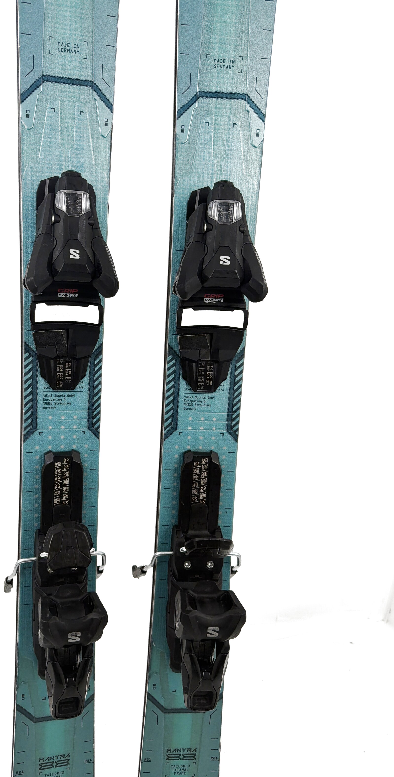 2026 Volkl Mantra 88 Skis Mid