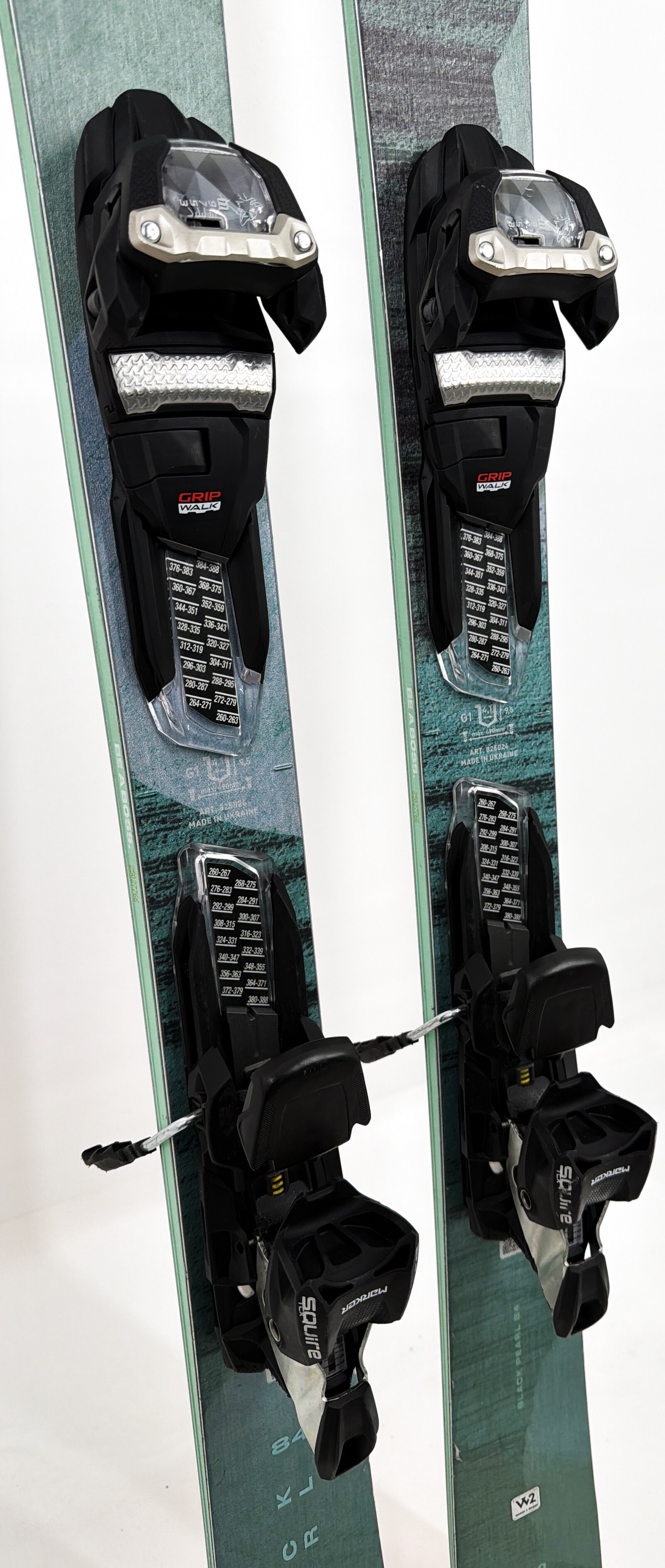 2026 Blizzard Black Pearl 84 Skis Mid