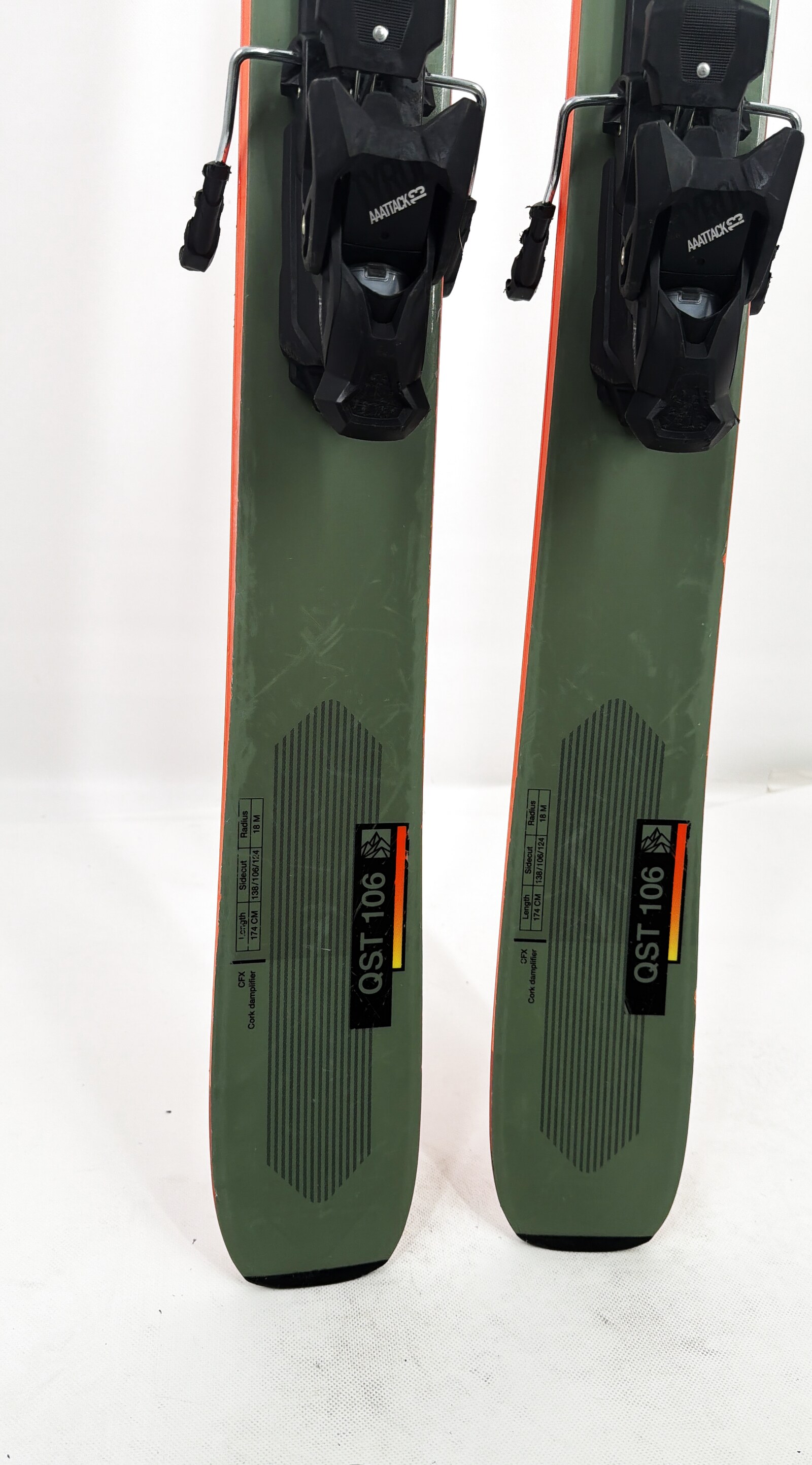 2022 Salomon QST 106 Skis Tail