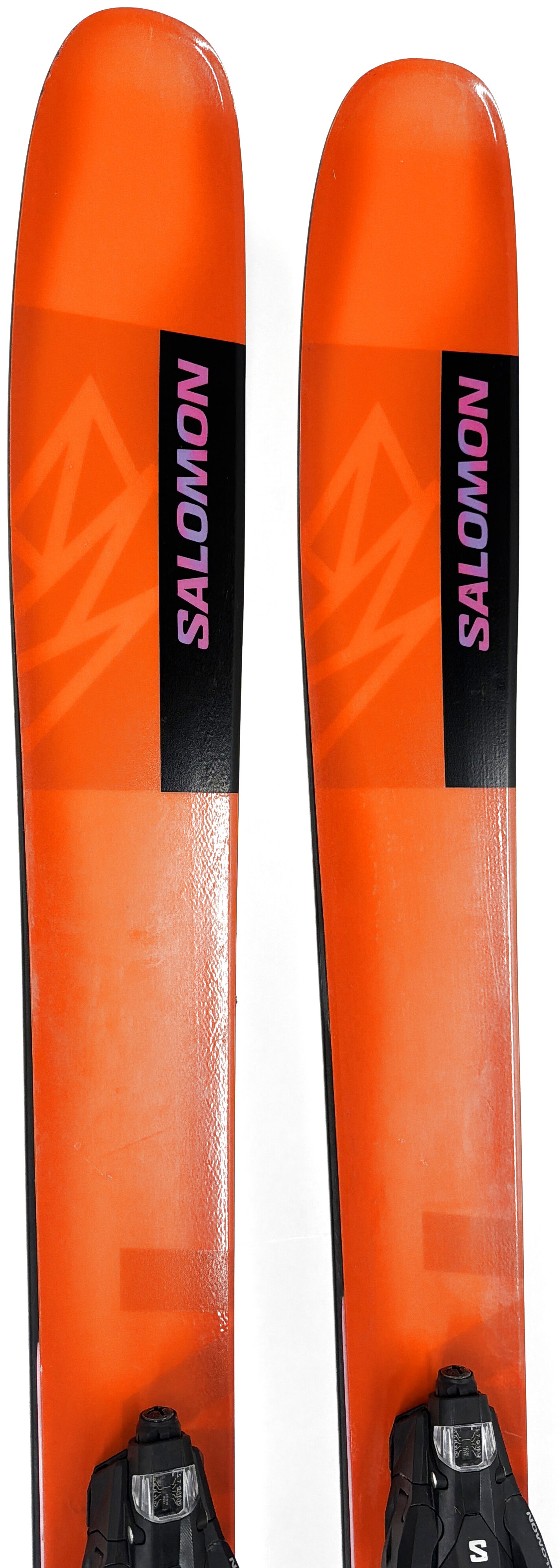 2025 Salomon QST 106 Skis Tip