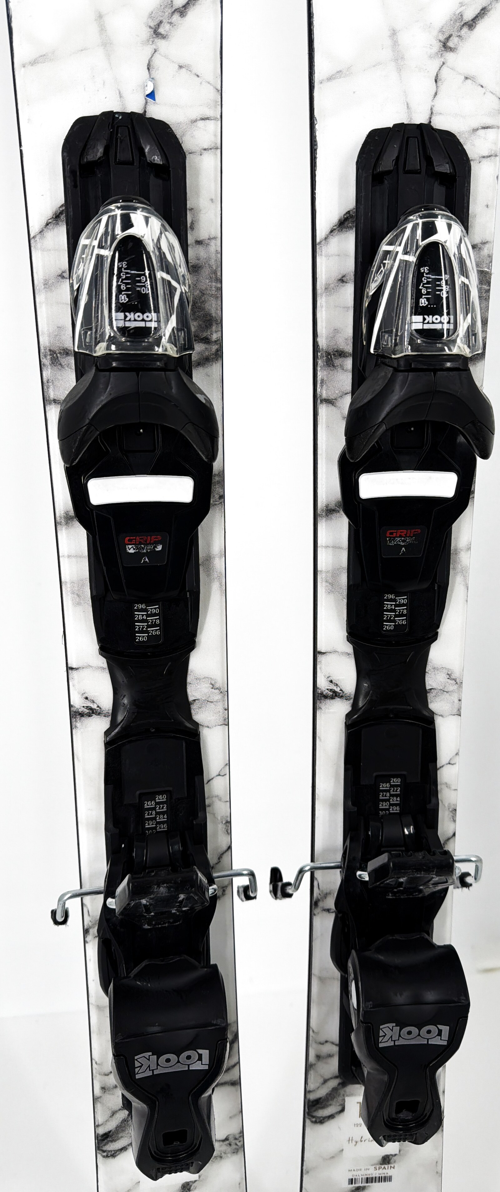 2024 Dynastar M Free 90 Skis Mid