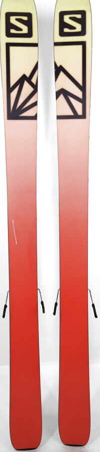 2022 Salomon QST 106 Skis Bases
