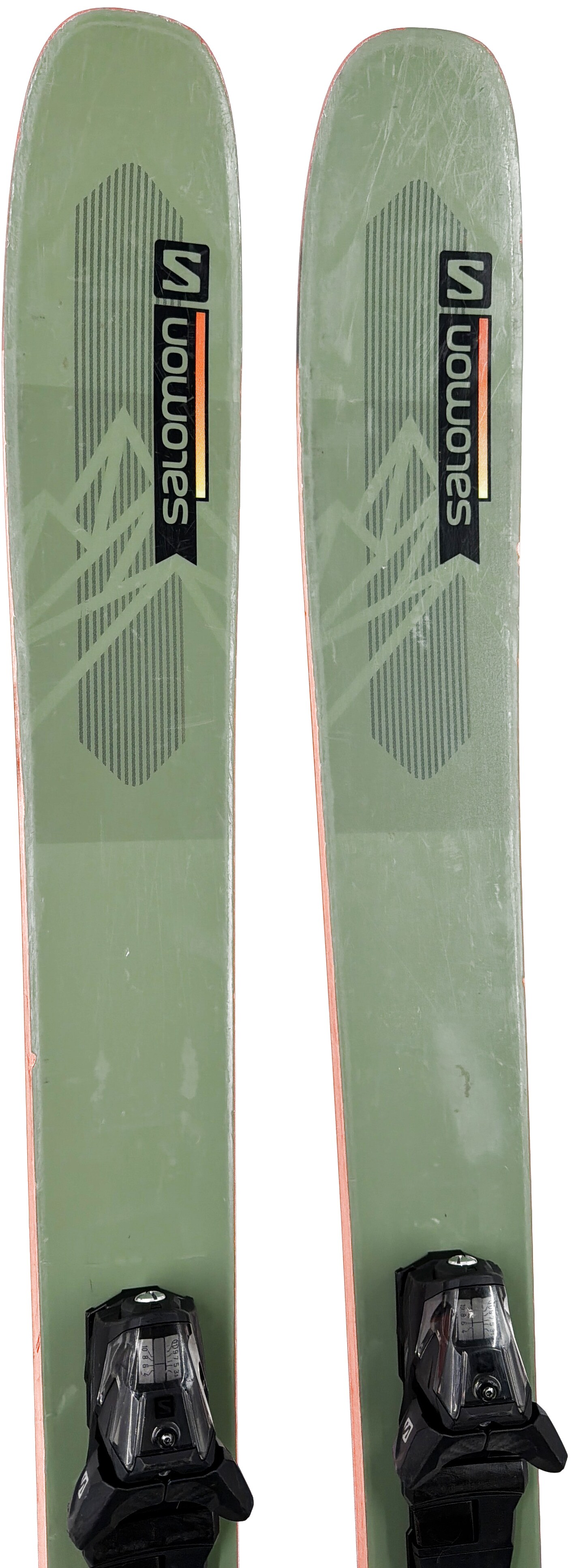2022 Salomon QST 106 Skis Tip