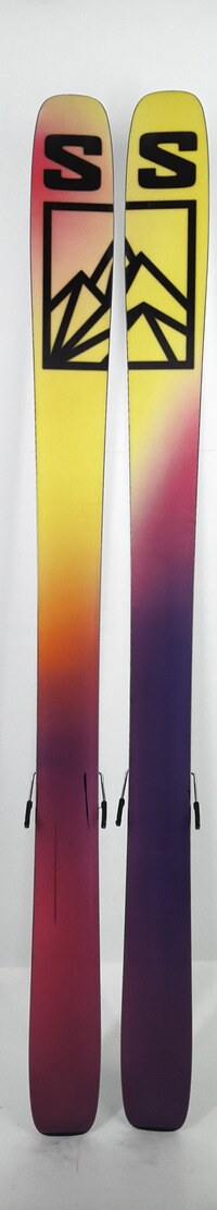 2023 Salomon QST 106 Skis Bases