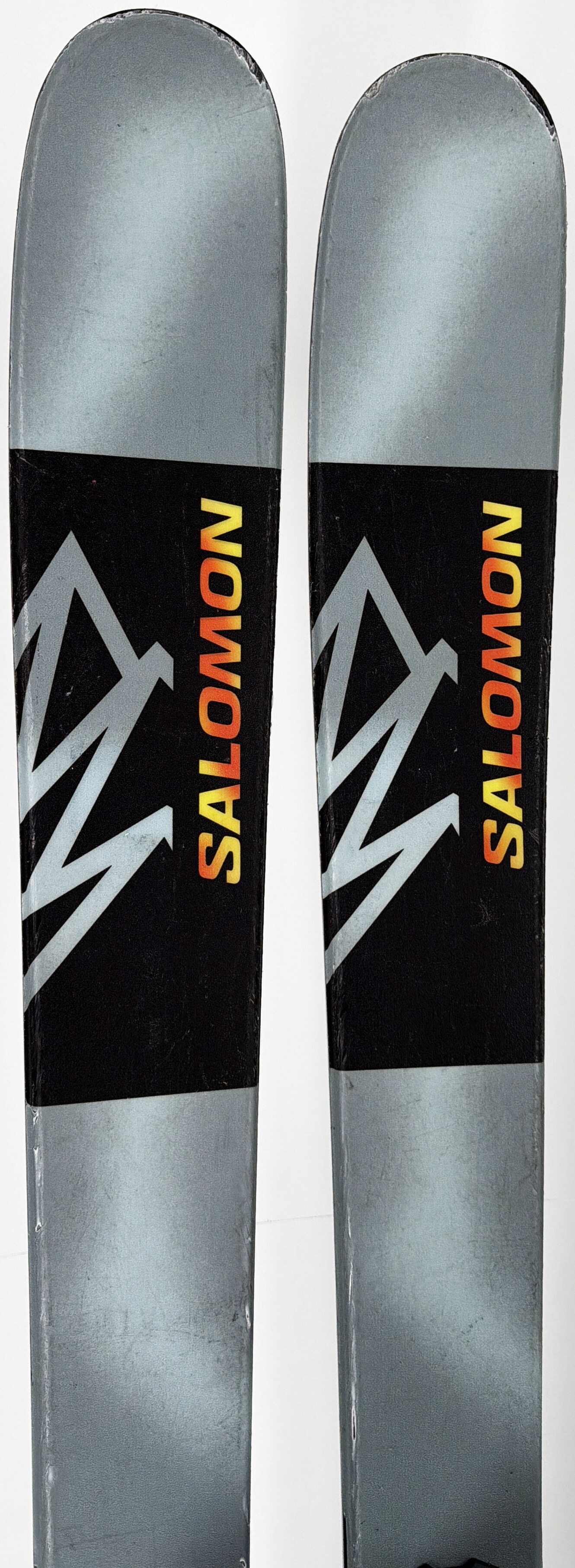2025 Salomon QST Spark Skis Tip