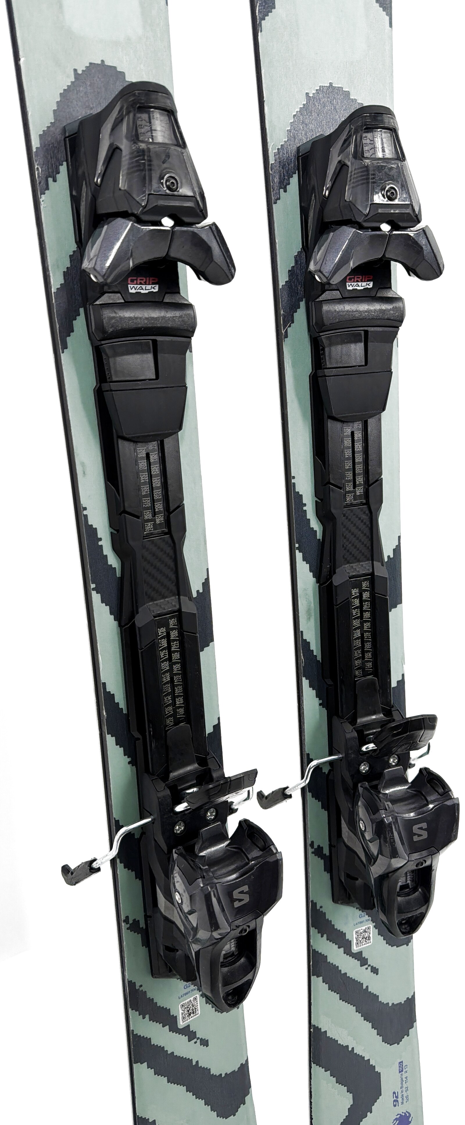 2026 Salomon QST 92 Skis Mid