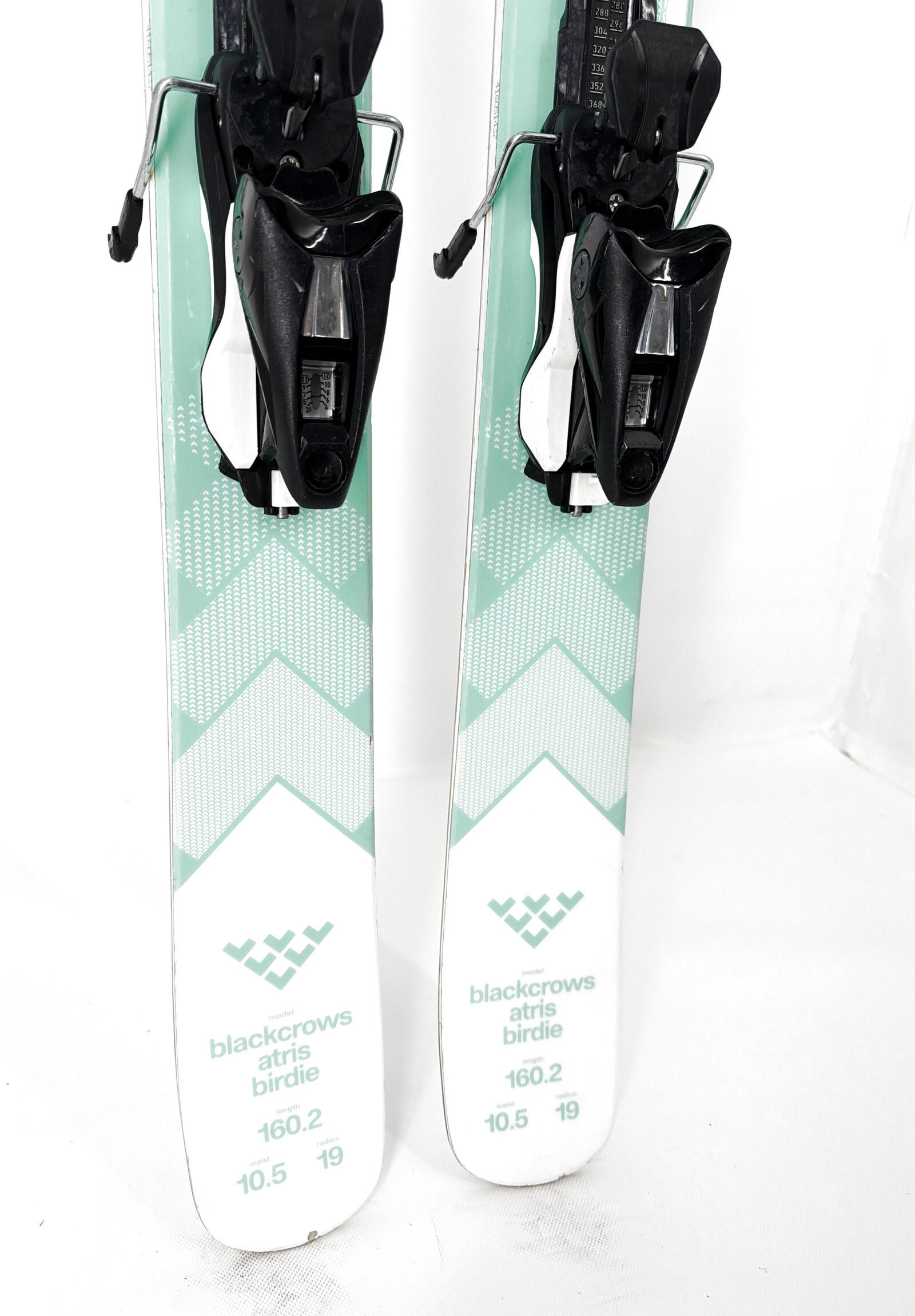 2025 Black Crows Atris Birdie Skis Tail