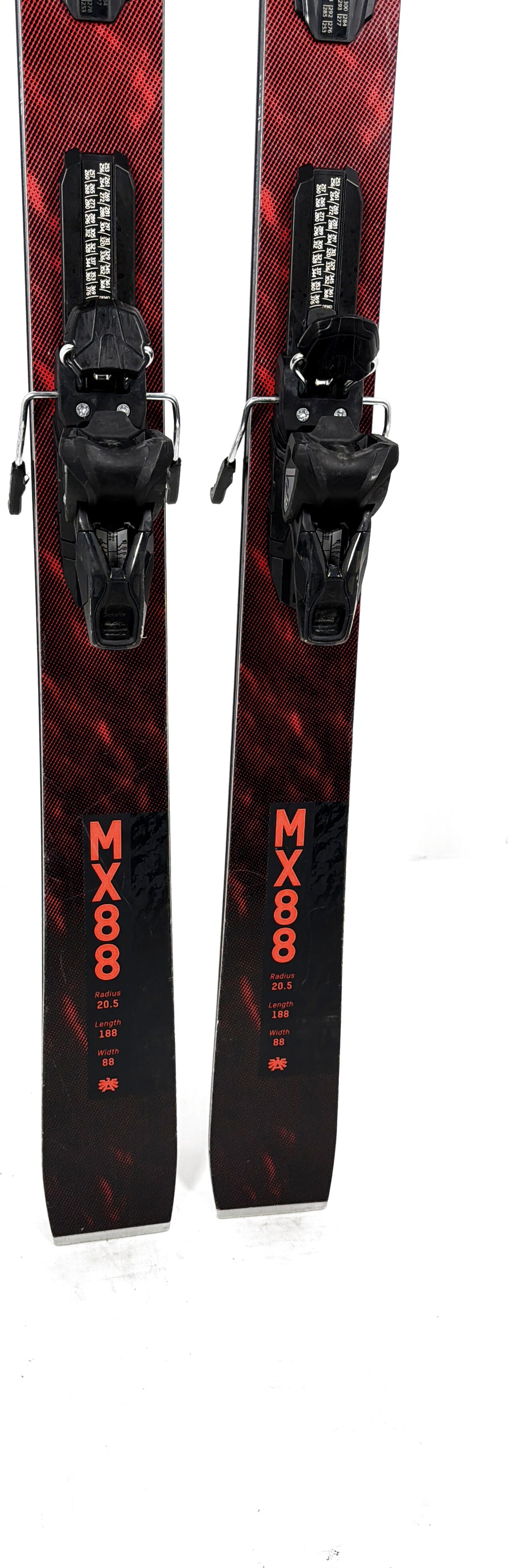 2026 Kastle MX88 Skis Tail