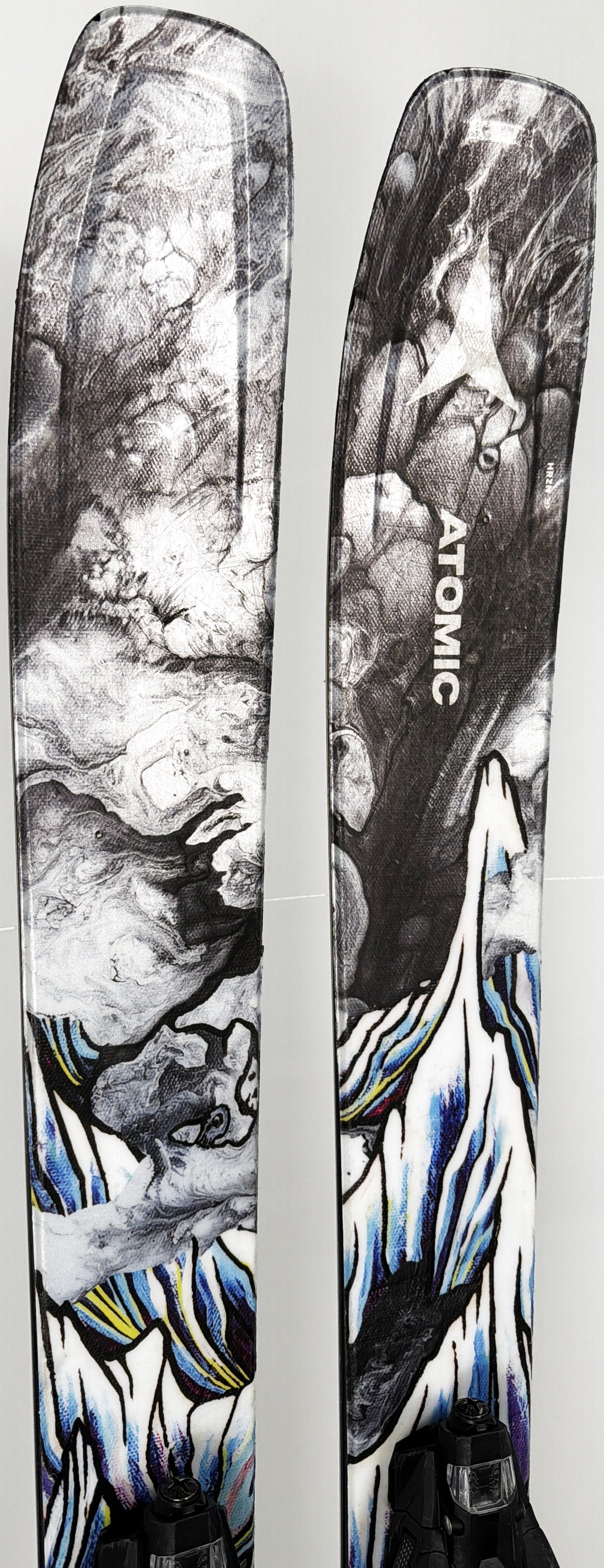 2025 Atomic Bent 100 Skis Tip