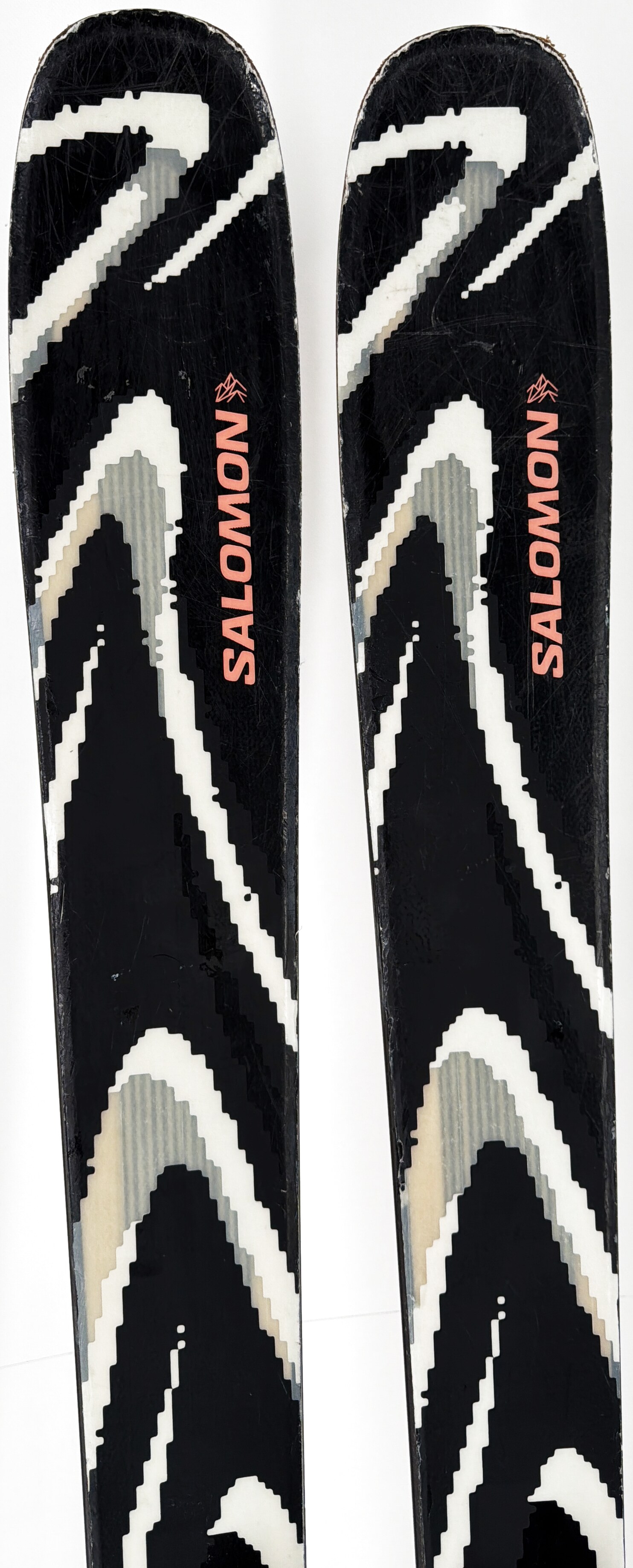 2026 Salomon QST 94 Skis Tip