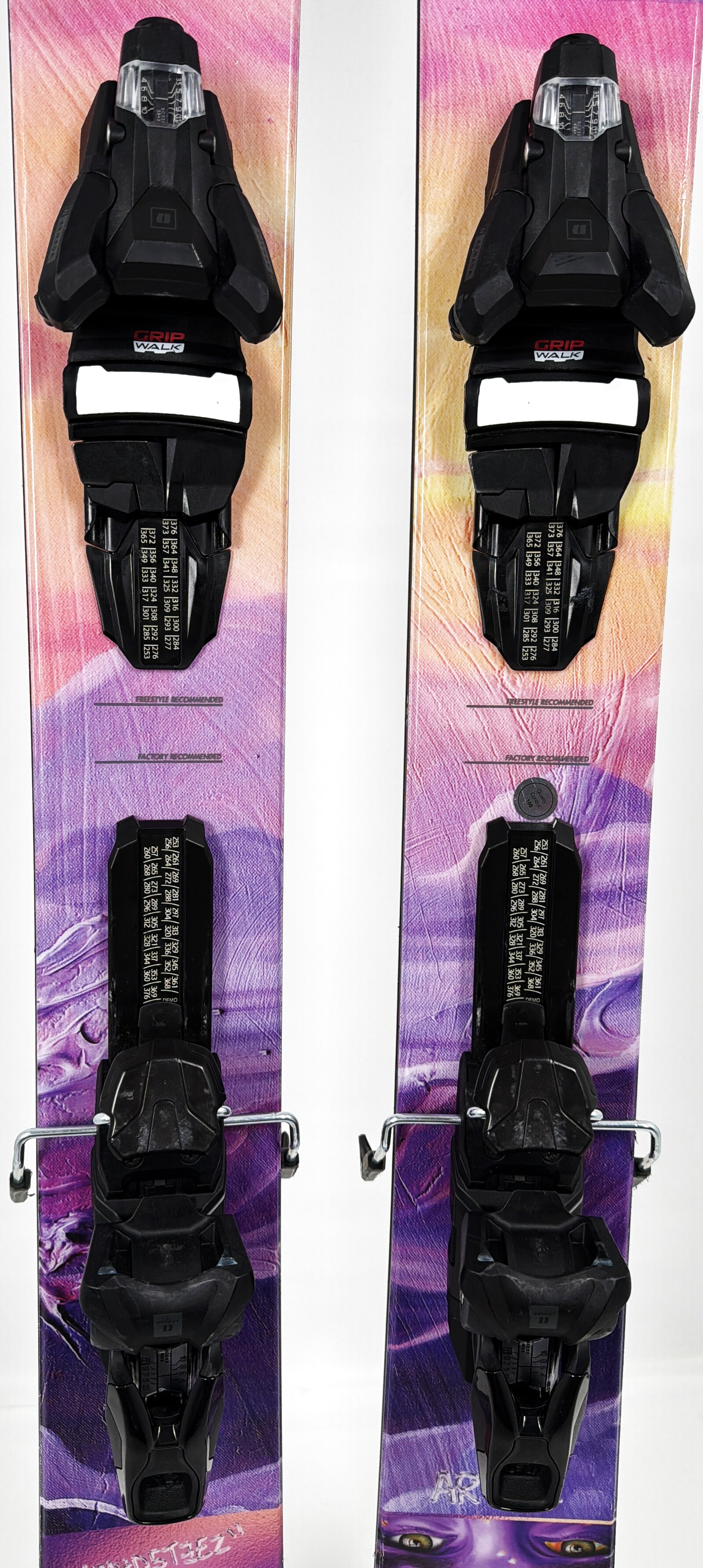 2026 Armada ARV 112 Skis Mid