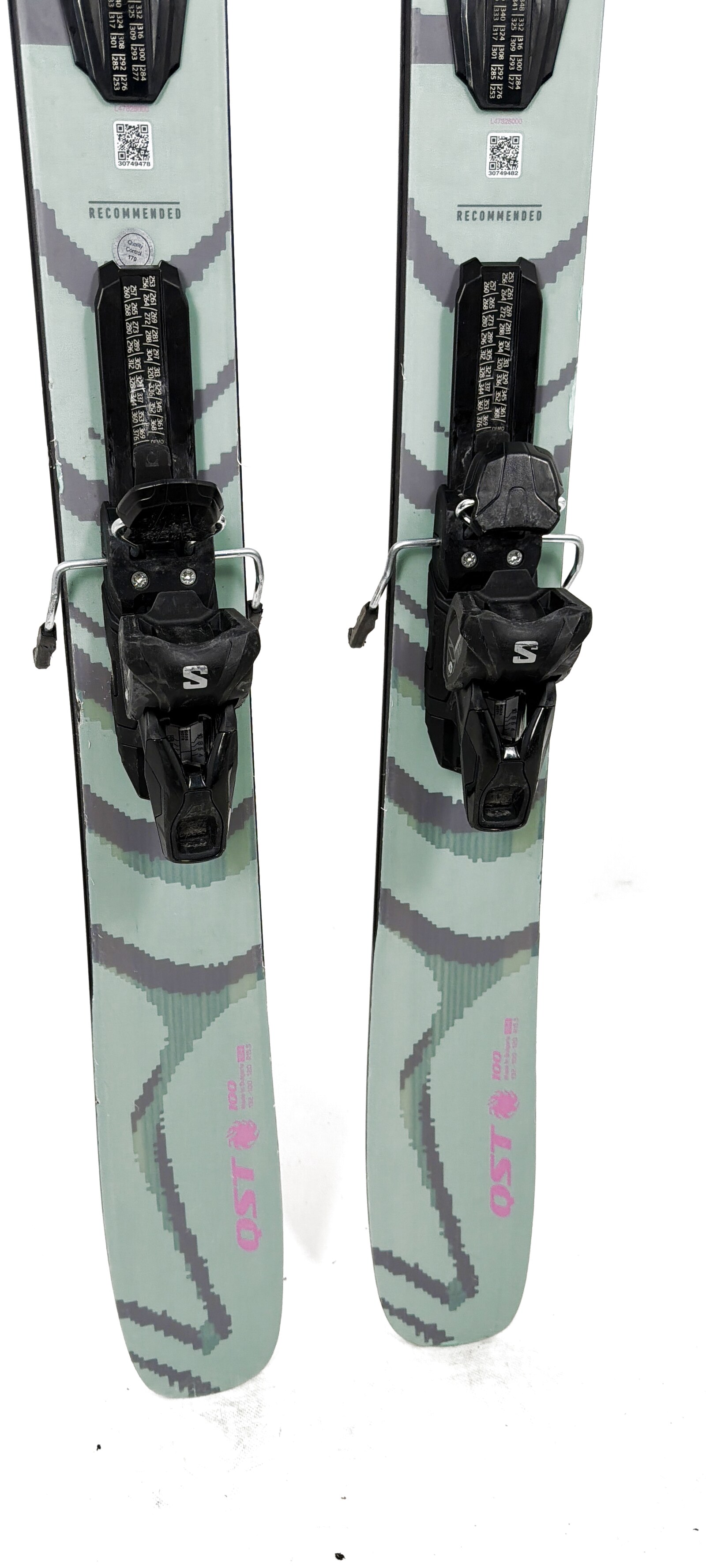 2026 Salomon QST 92 Skis Tail