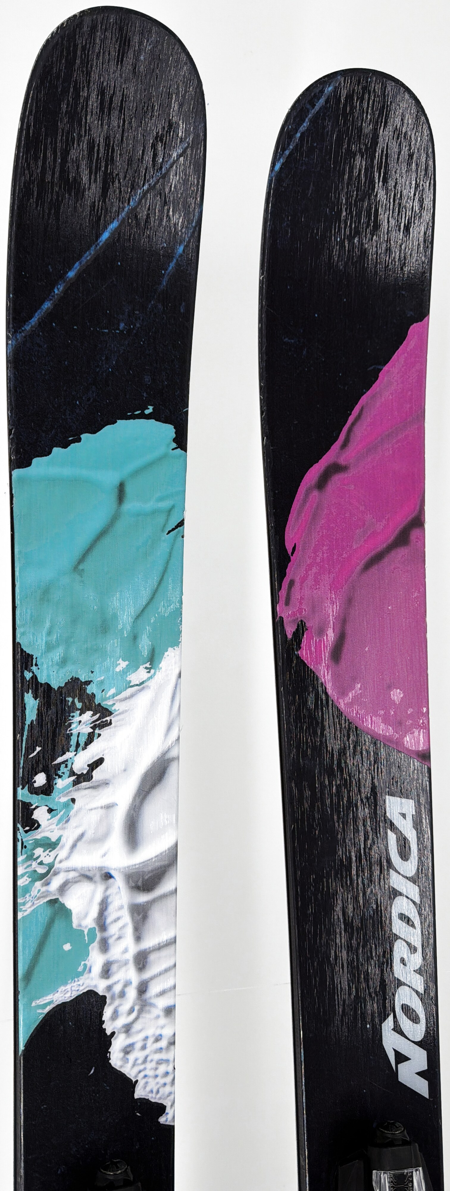 2025 Nordica Unleashed 98 Skis Tip