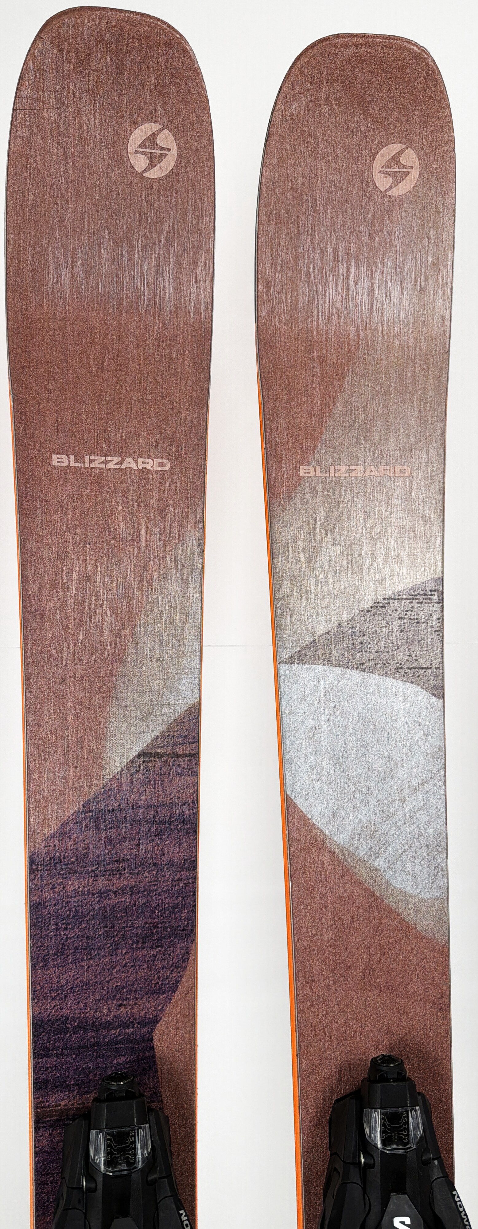 2026 Blizzard Black Pearl 94 Skis Tip