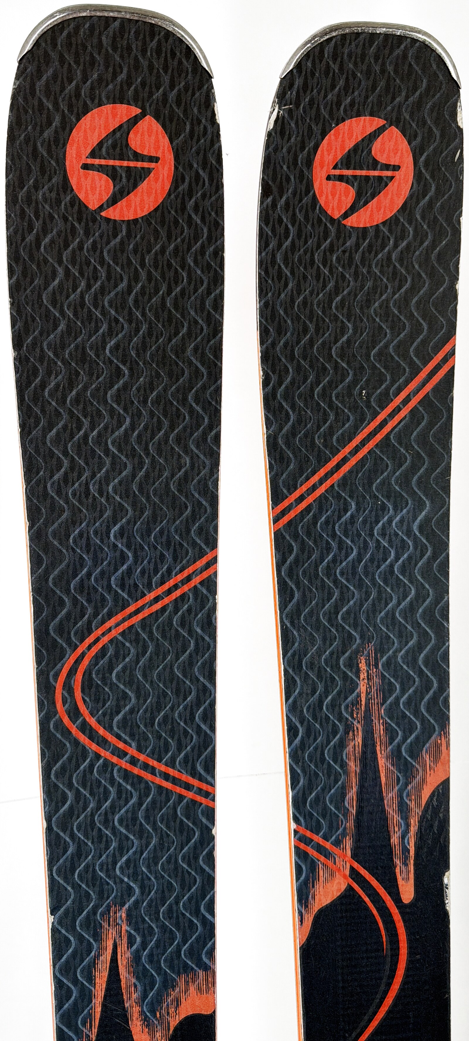2025 Blizzard Anomaly 88 Skis Tip