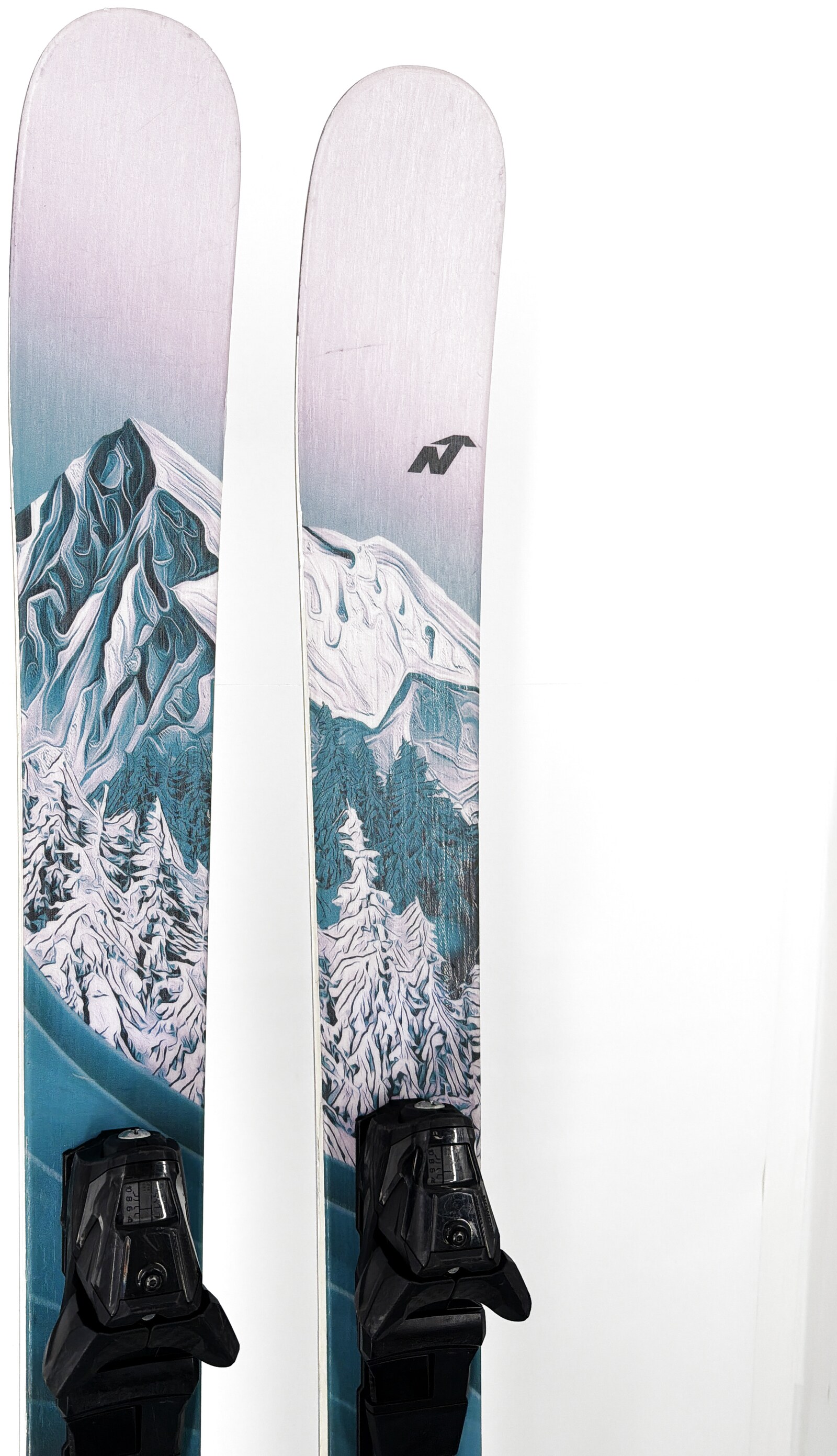 2025 Nordica Santa Ana 92 Skis Tip
