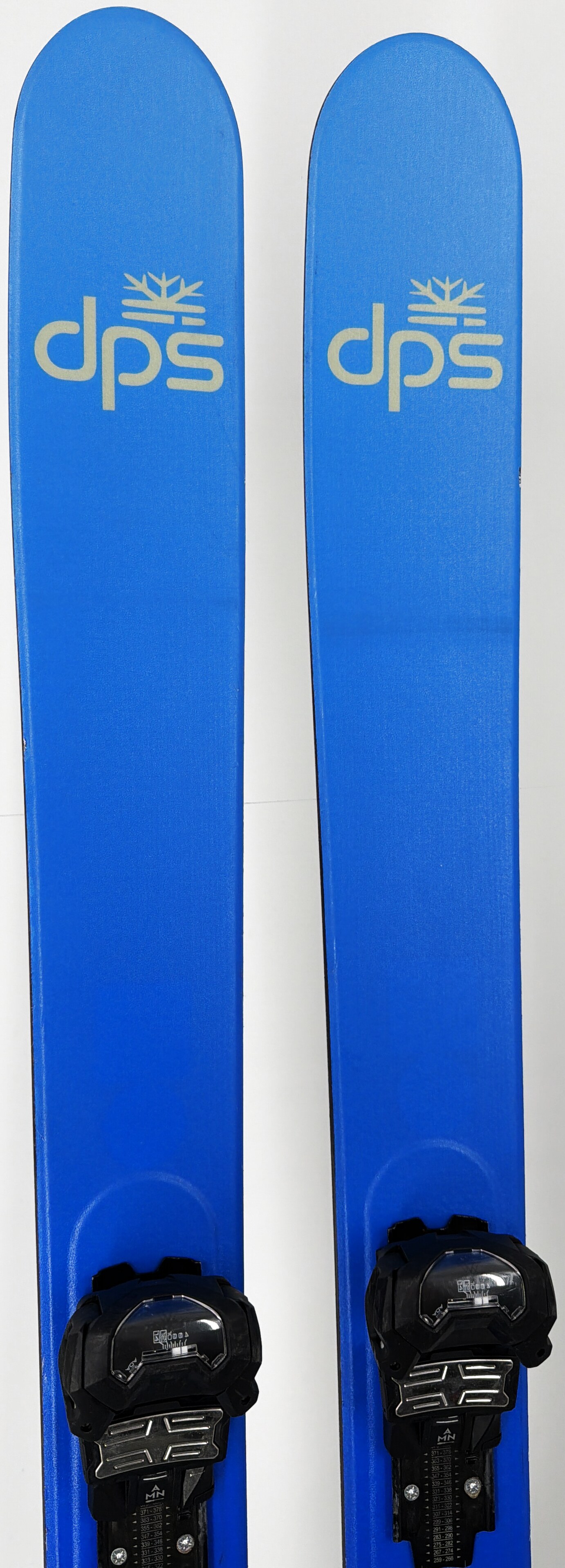 2026 DPS Kaizen 105 Skis Tip