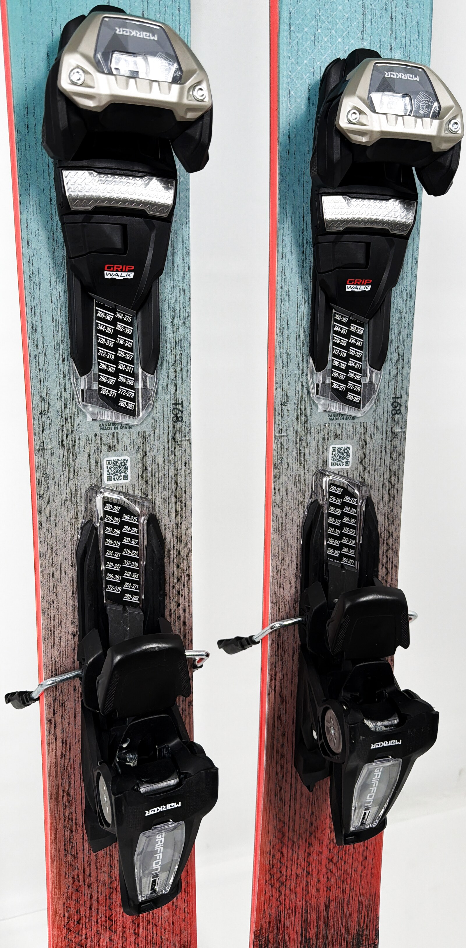 2025 Rossignol Sender Free 110 Skis Mid