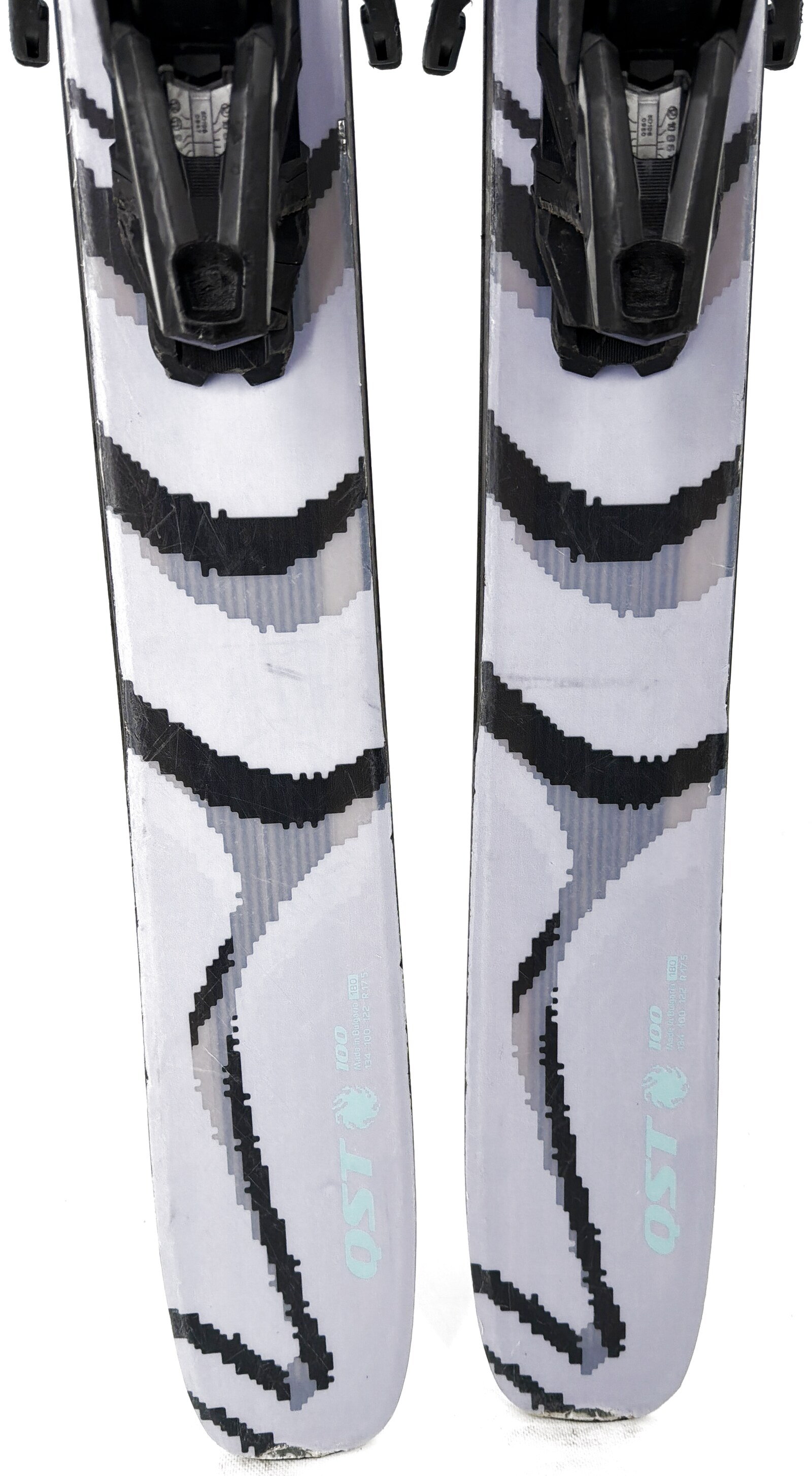 2026 Salomon QST 100 Skis Tail