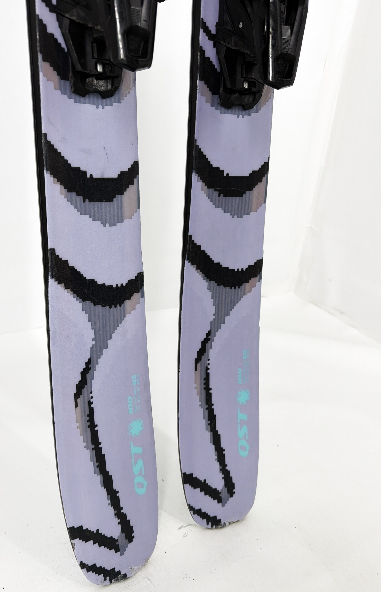 2026 Salomon QST 100 Skis Tail