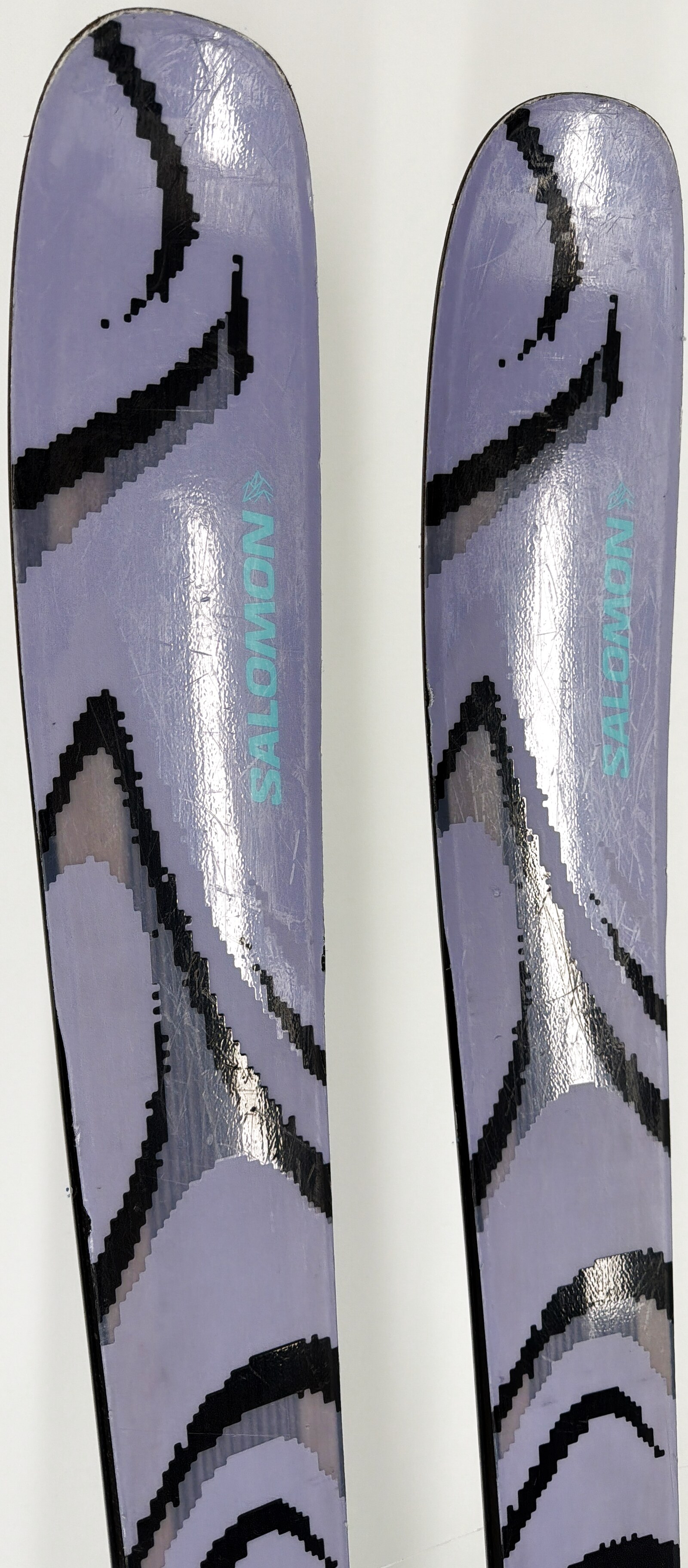 2026 Salomon QST 100 Skis Tip