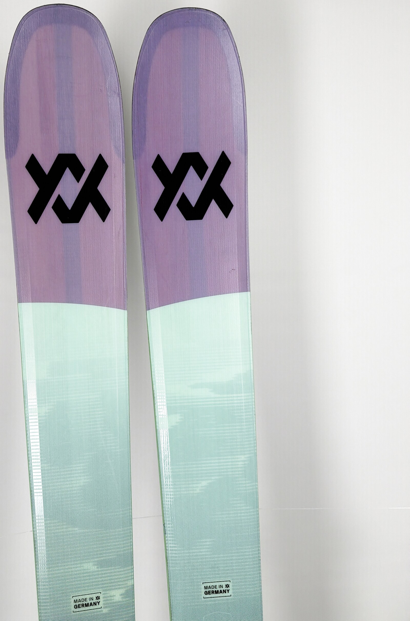 2027 Volkl Blaze 104 Skis Tip