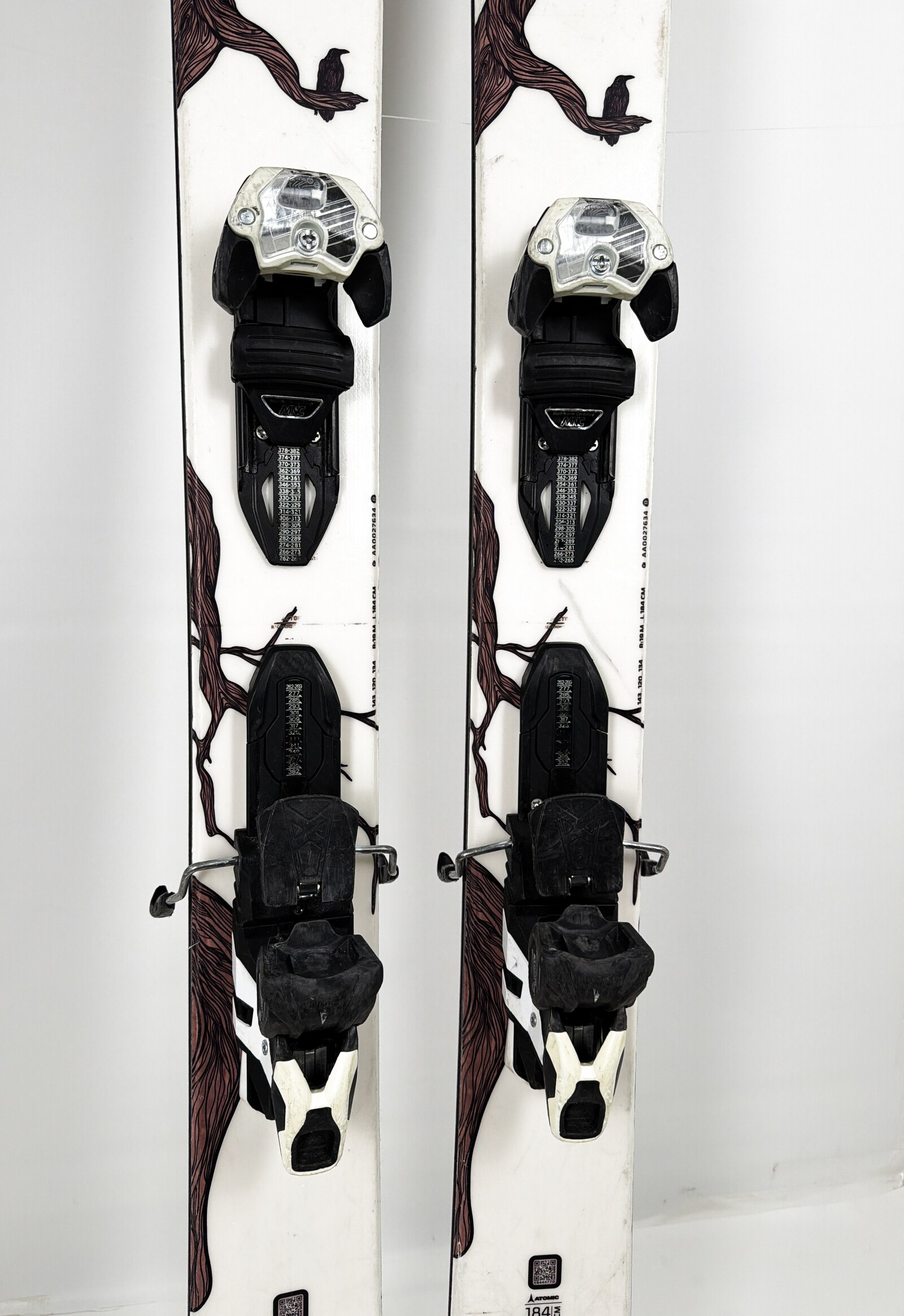 2020 Atomic Bent Chetler 120 Skis Mid
