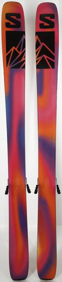 2025 Salomon QST 106 Skis Bases