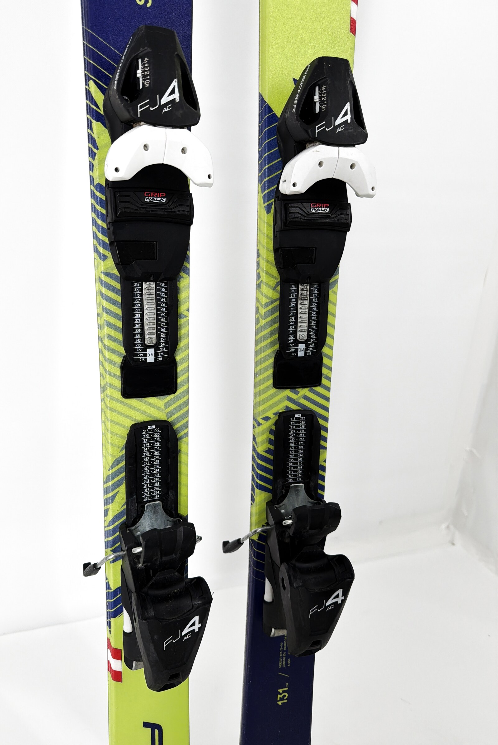 2022 Fischer Stunner Skis Mid