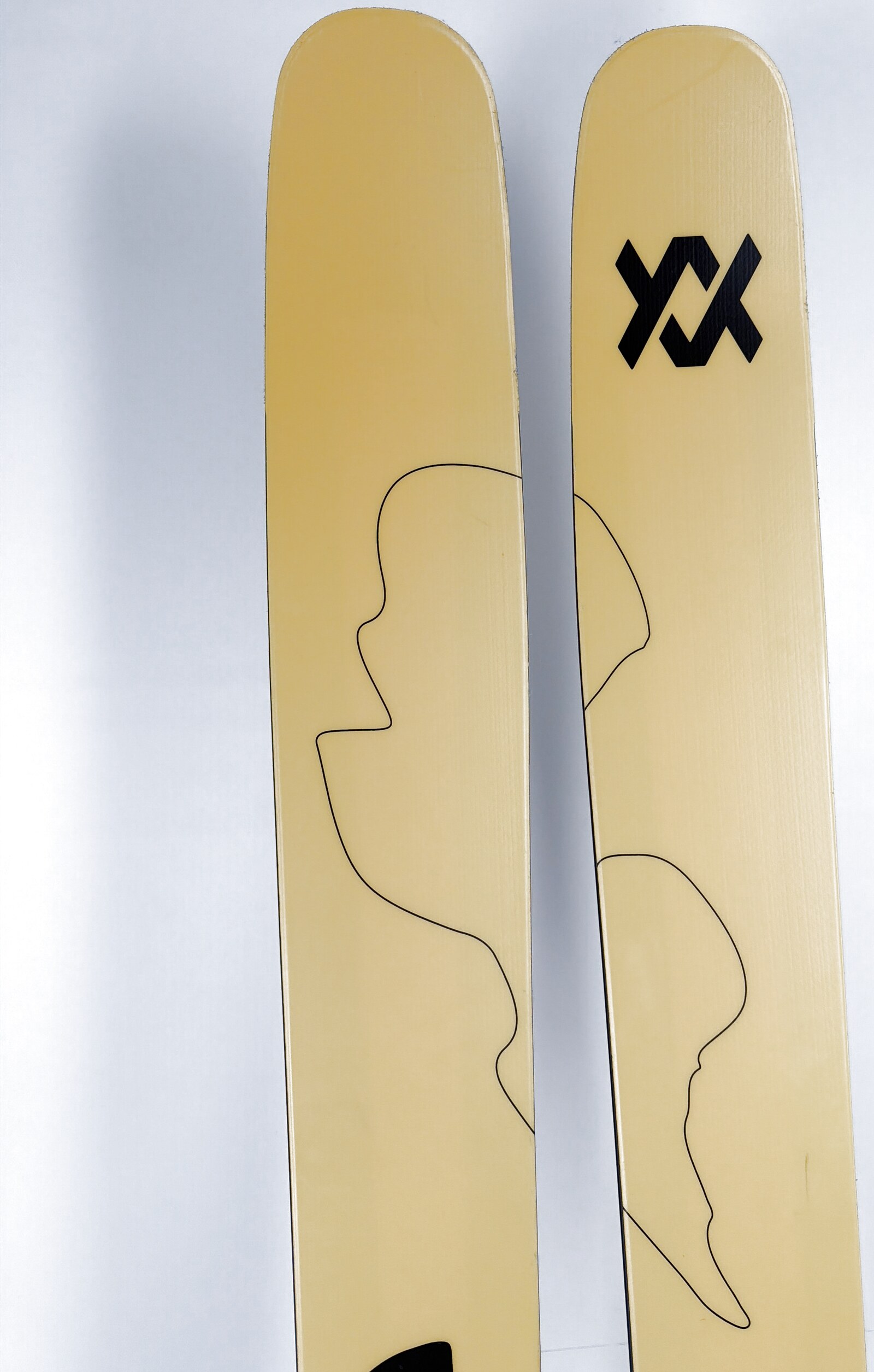 2026 Volkl Revolt 121 Skis Tip