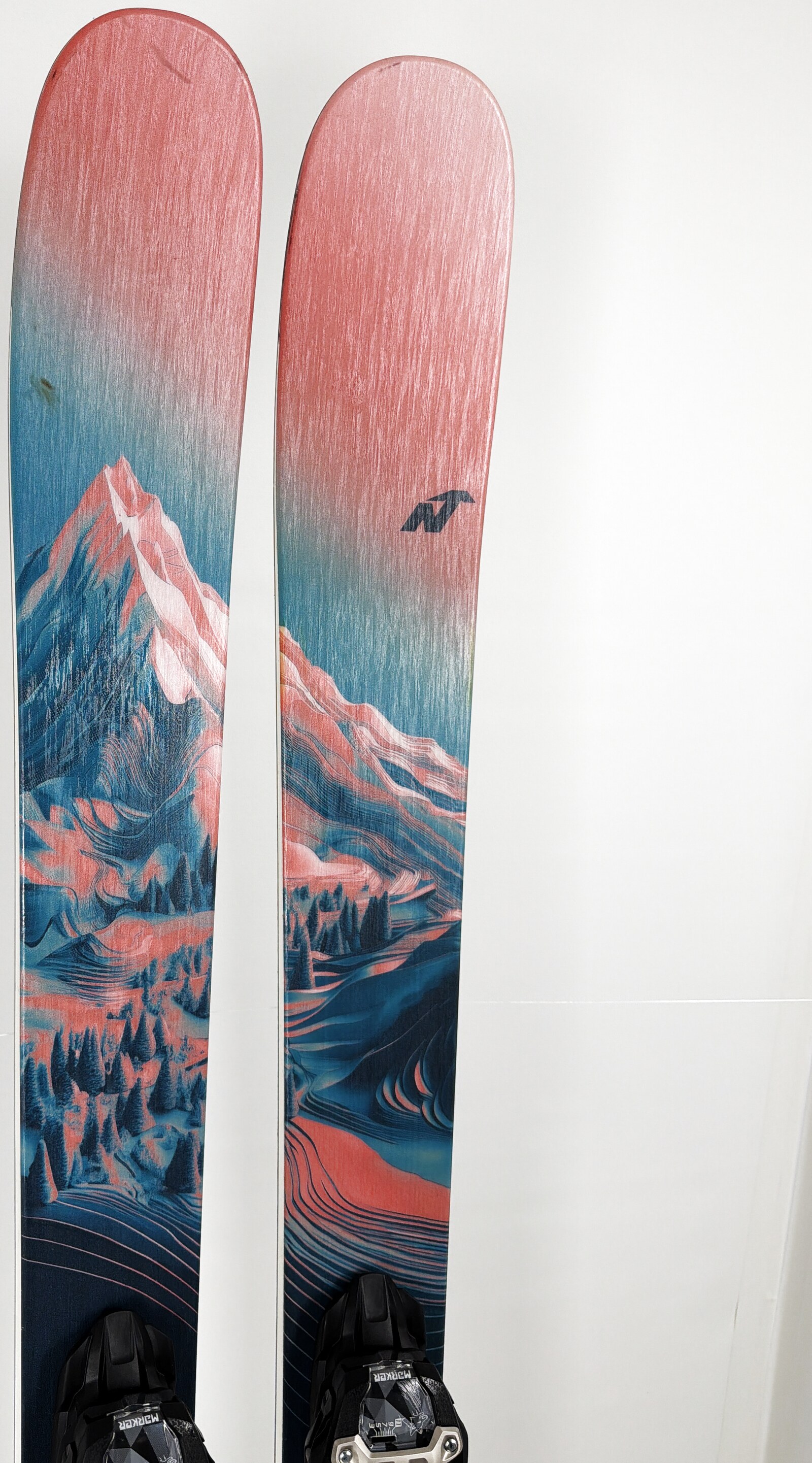 2027 Nordica Santa Ana 97 Skis Tip
