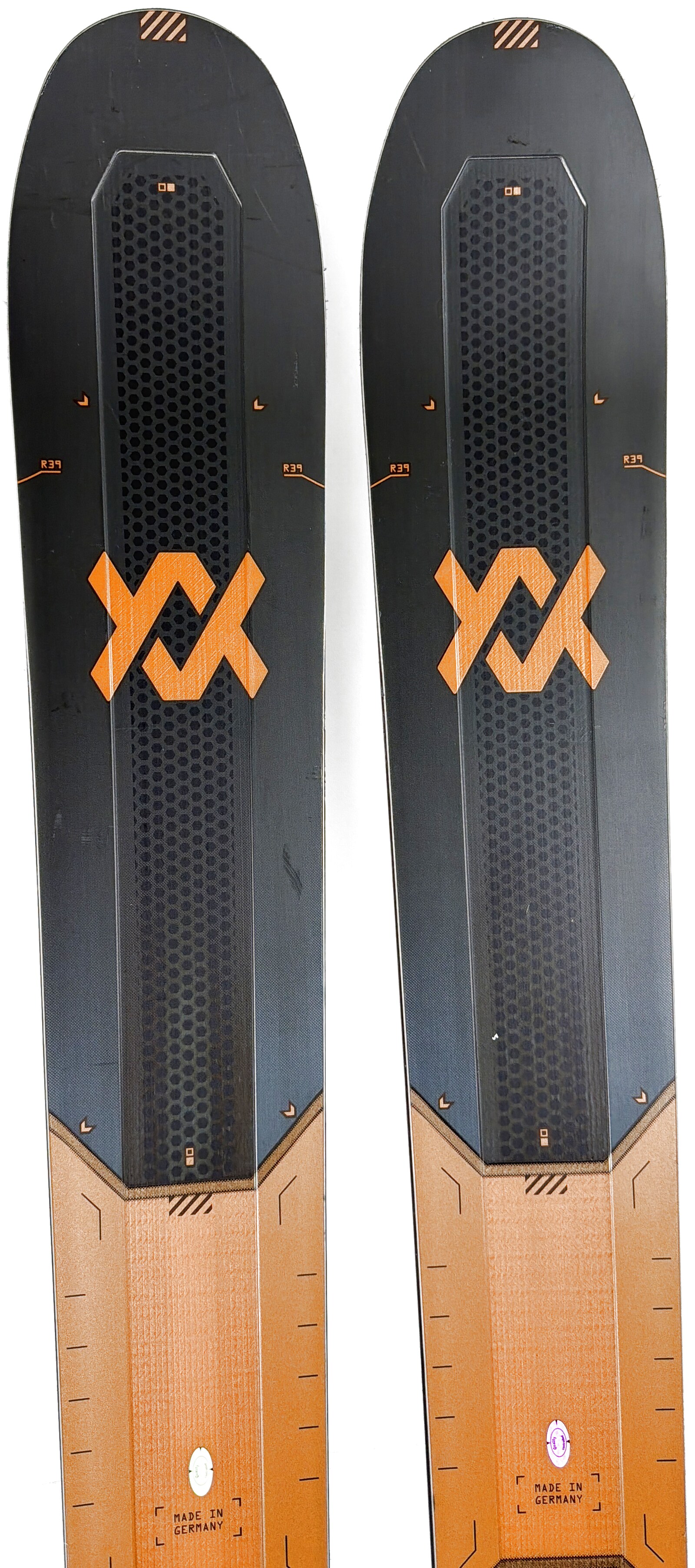 2026 Volkl Mantra 108 Skis Tip
