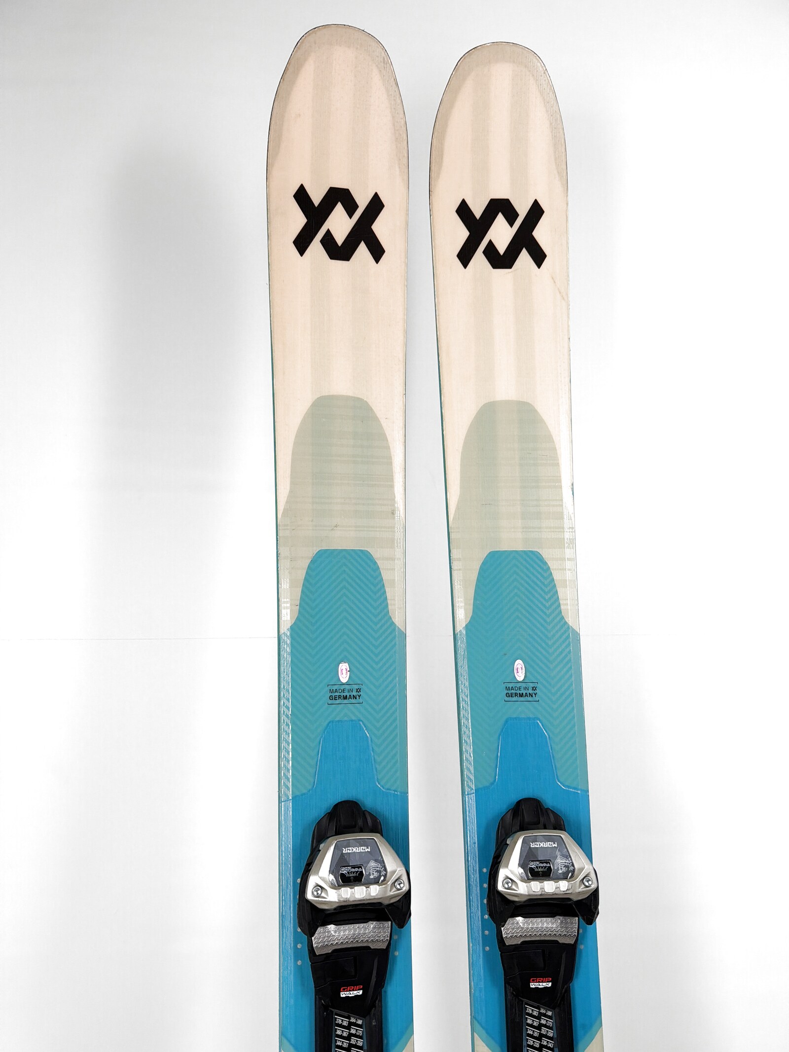 2025 Volkl Blaze 114 Skis Tip
