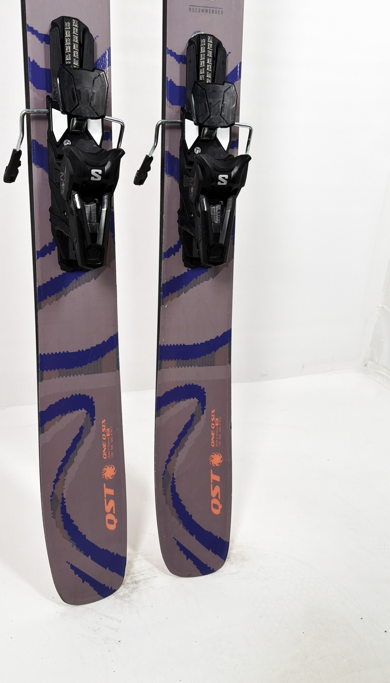 2026 Salomon QST 106 Skis Tail