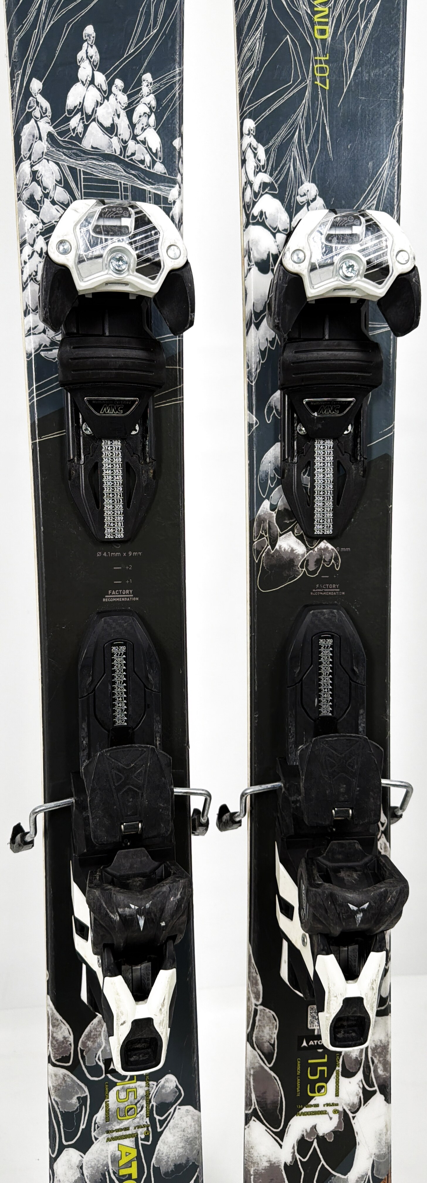 2023 Atomic Backland 107 Skis Mid