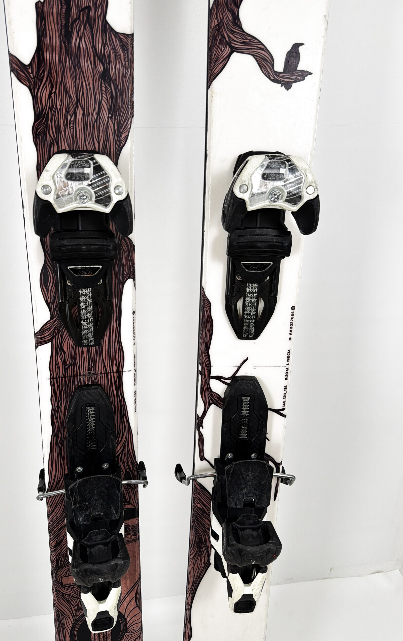 2020 Atomic Bent Chetler 120 Skis Mid