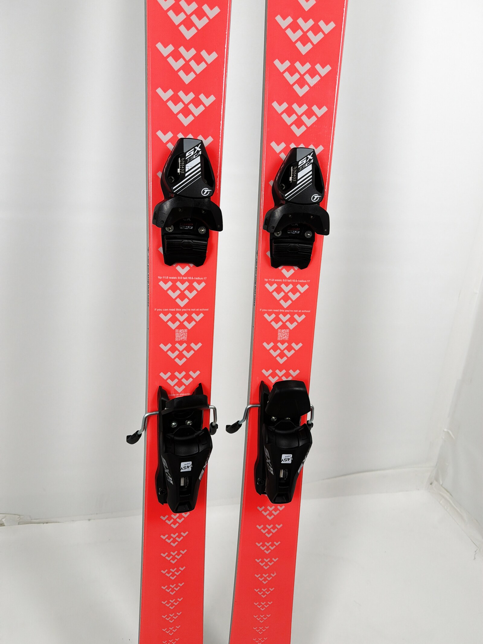 2024 Black Crows Camox Birdie Jr Skis Mid