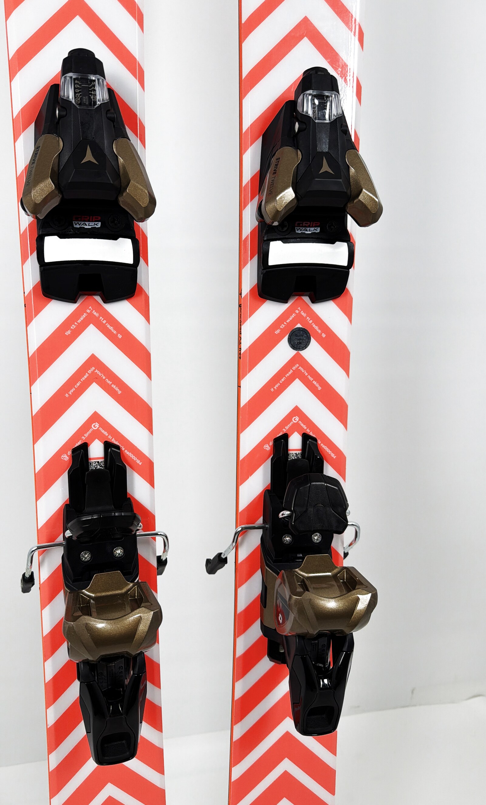 2026 Black Crows Camox Birdie Skis Mid