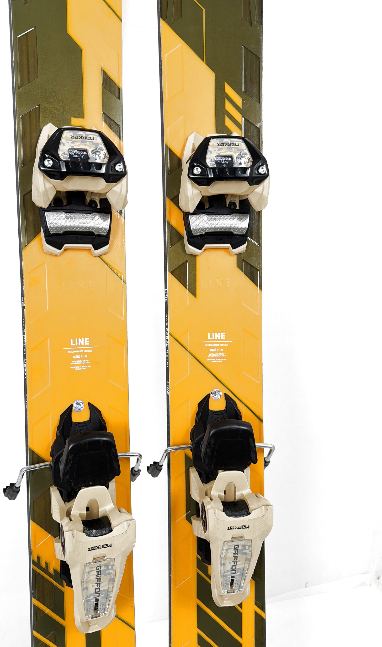 2024 Line Blade Optic 114 Skis Mid
