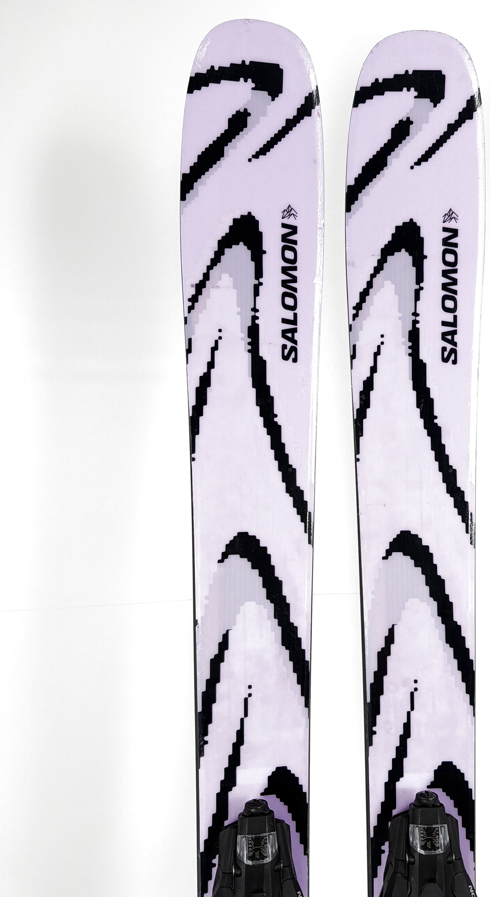 2027 Salomon QST 94 Skis Tip