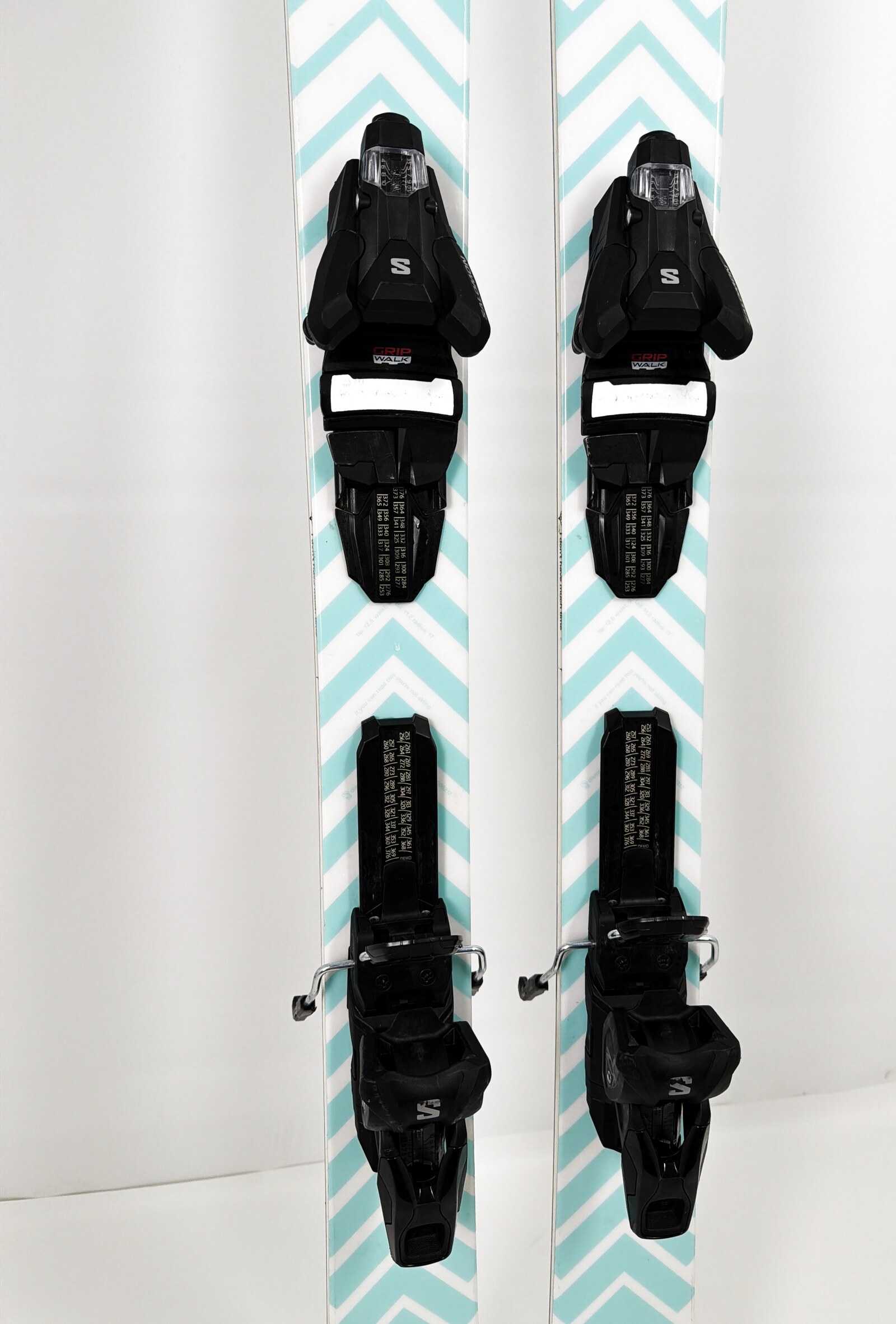 2027 Black Crows Captis Birdie Skis Mid