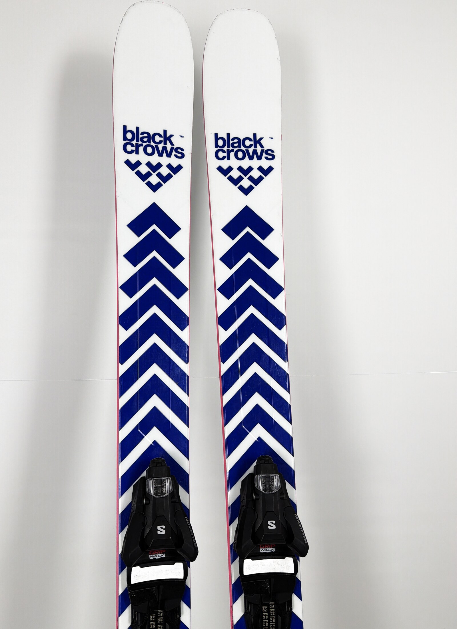 2027 Black Crows Serpo Skis Tip
