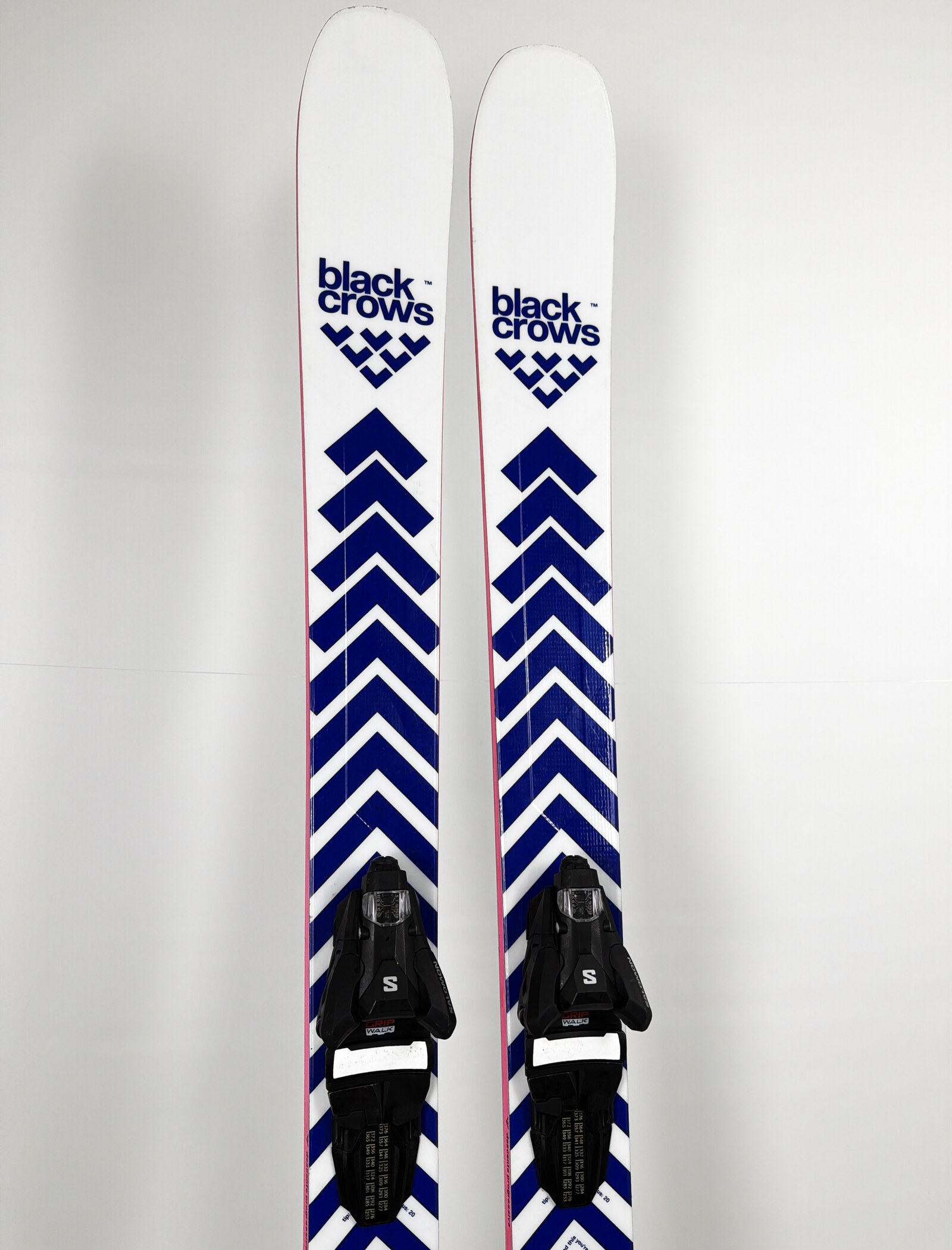 2027 Black Crows Serpo Skis Tip