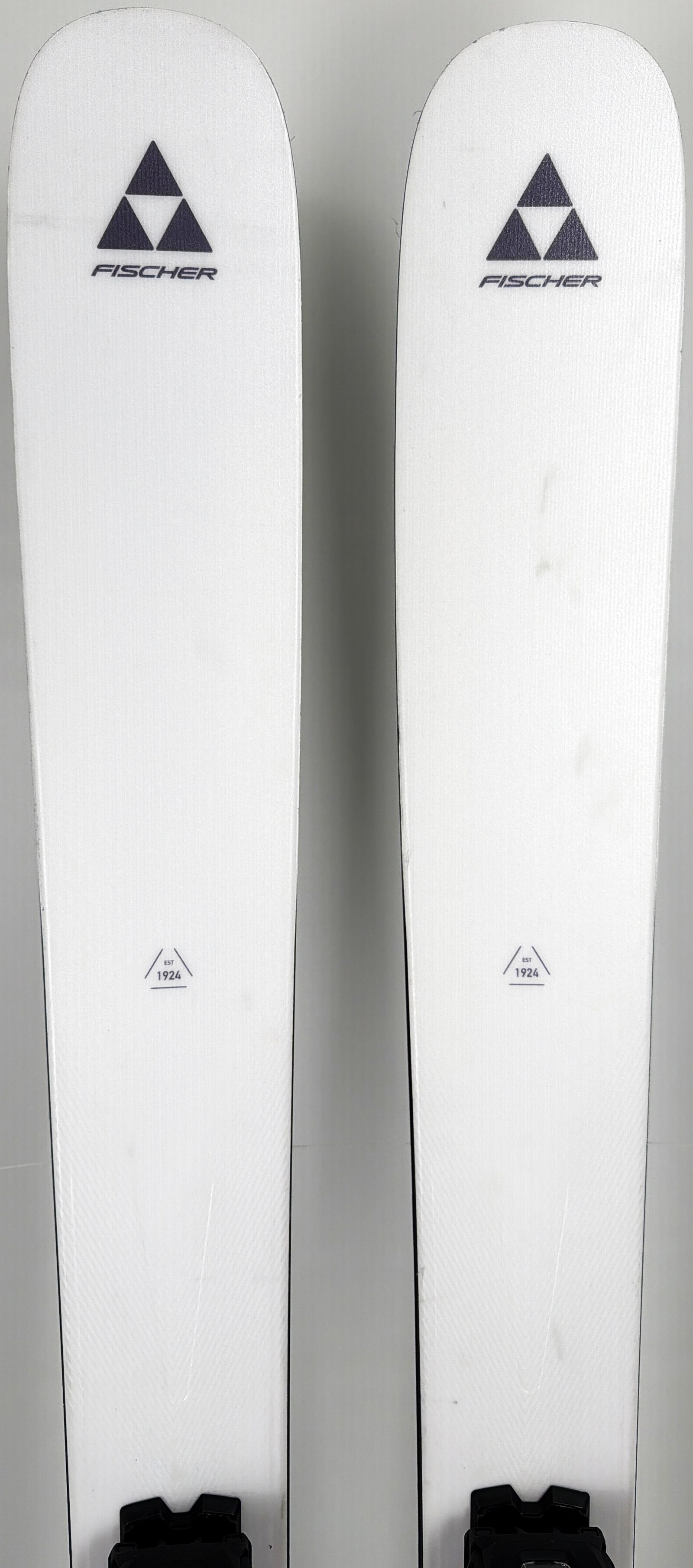 2027 Fischer Nothing Skis Tip
